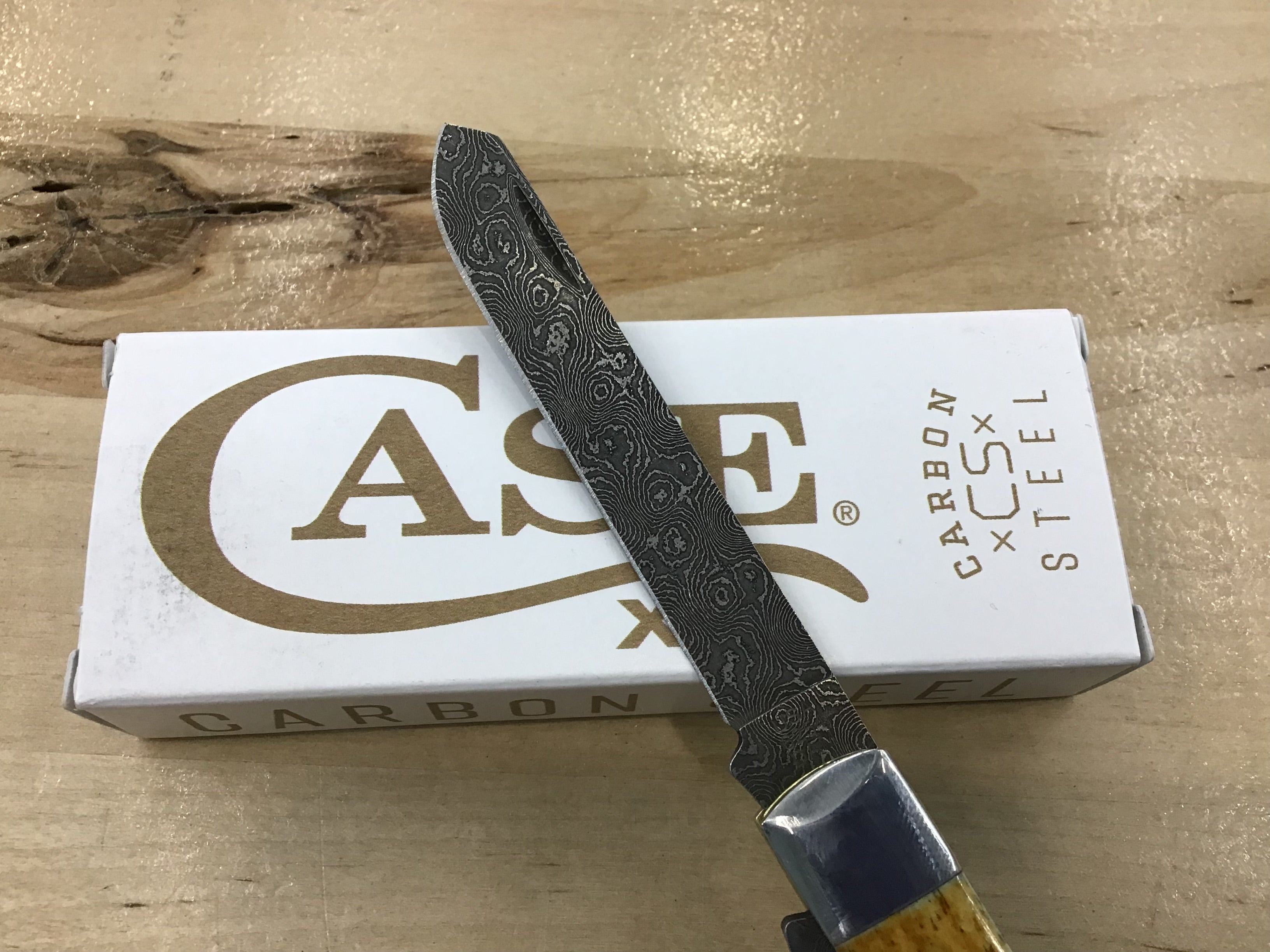 Case Goldenrod Damascus Trapper