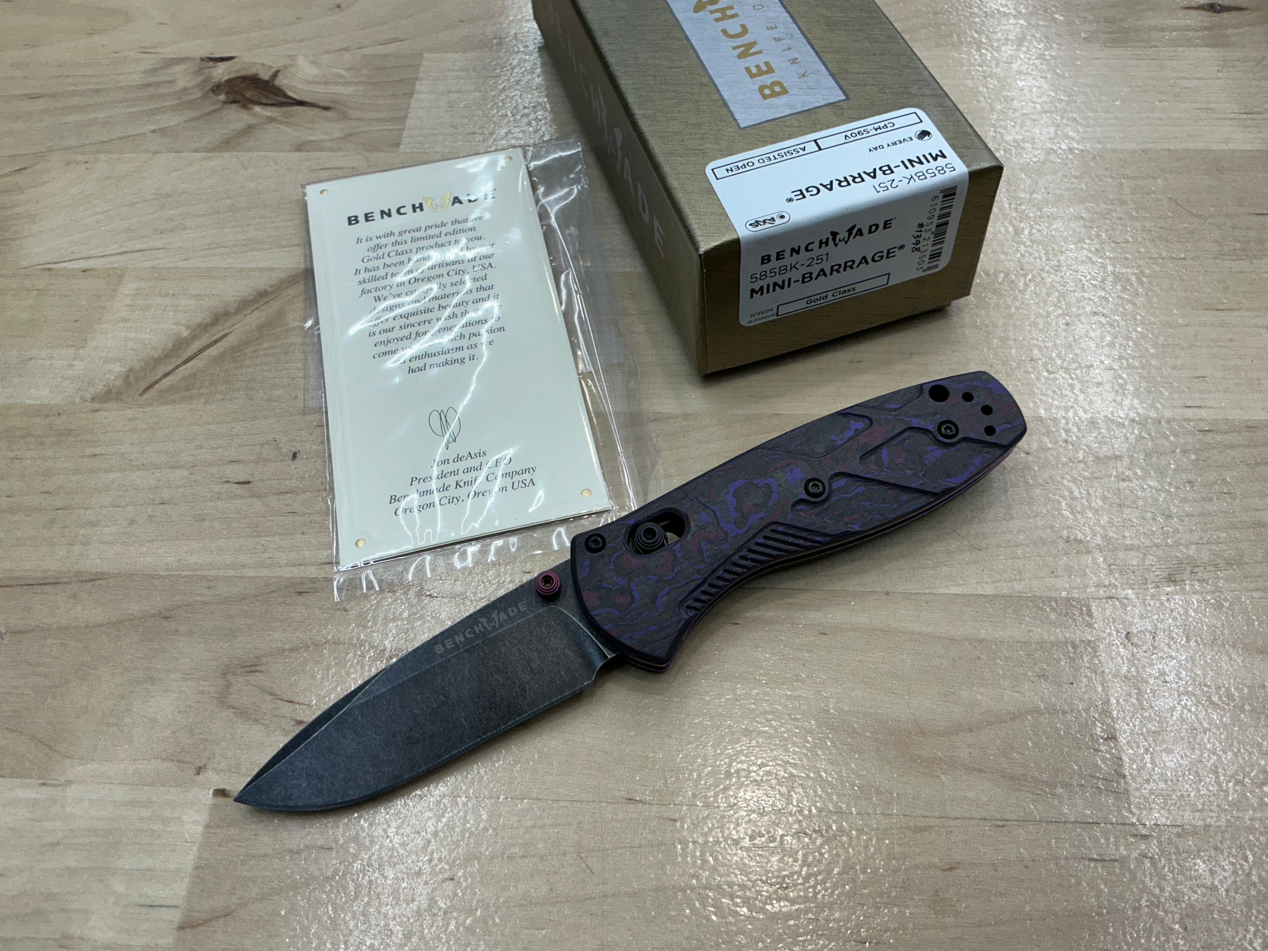 Benchmade Gold Class Mini Barrage  CPM-S90V Purple Haze FatCarbon 585BK-251