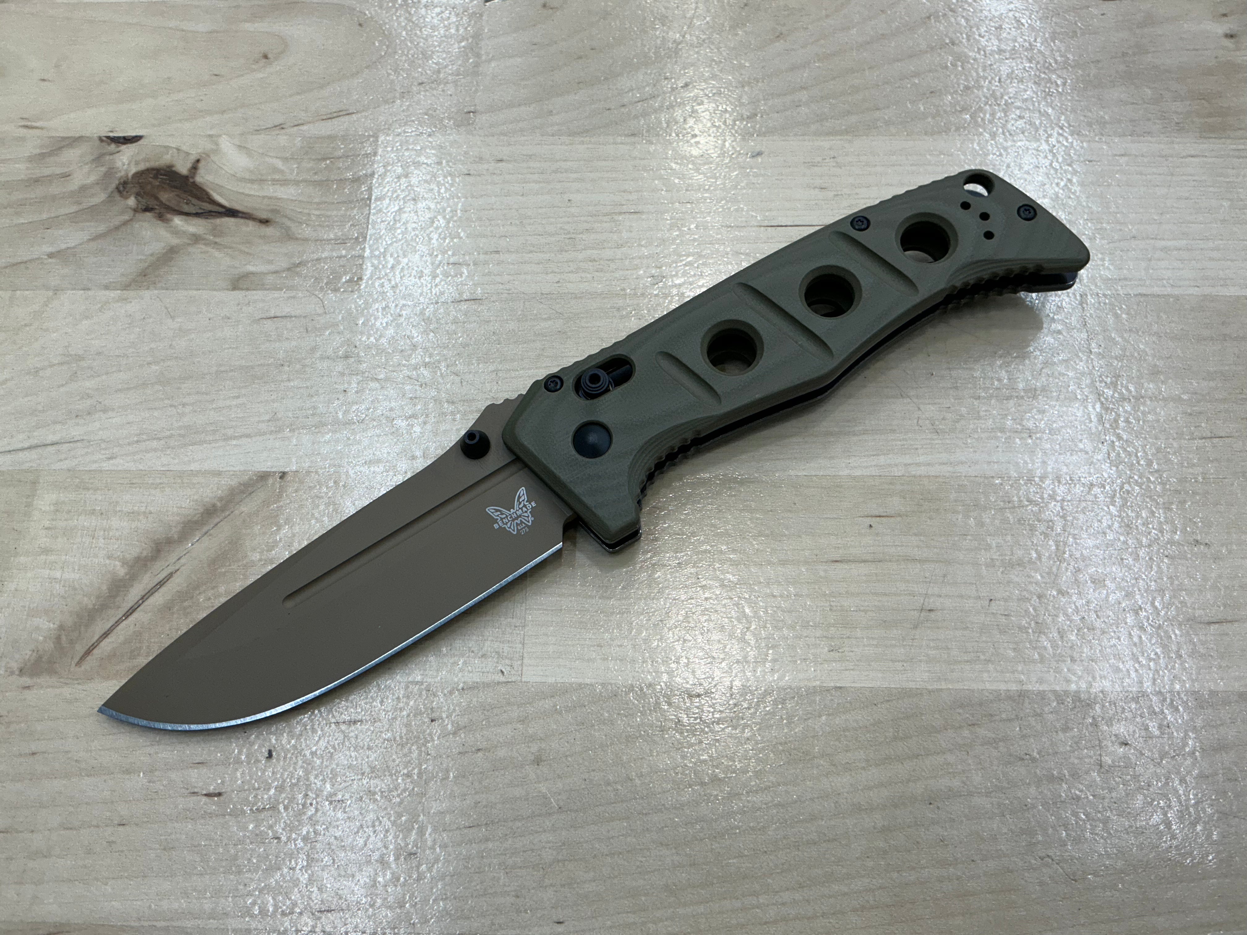 Benchmade Adamas Olive G-10 Flat Earth Cerakote with CPM-CruWear 275FE-2