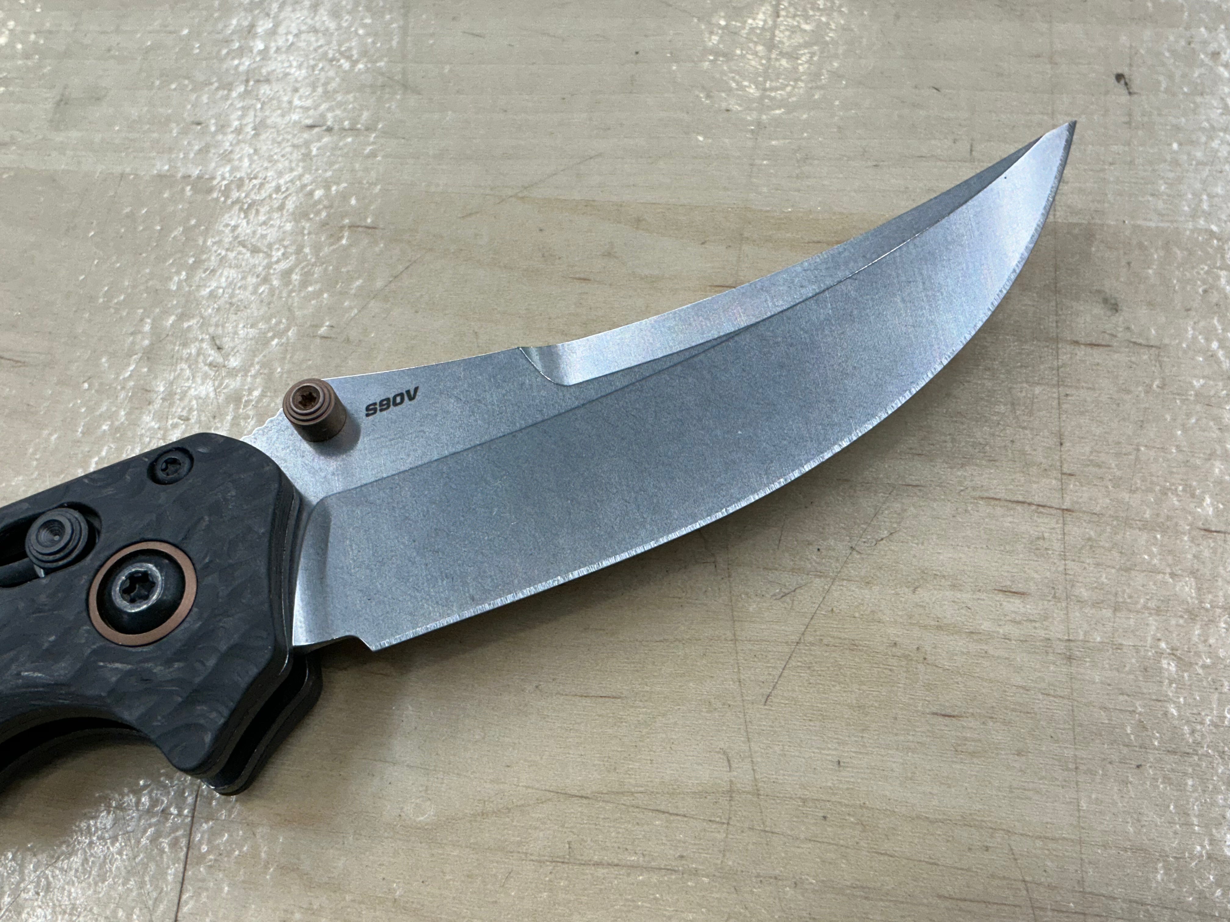 Benchmade Mini Bedlam CPM- S90V Carbon Fiber 865-02