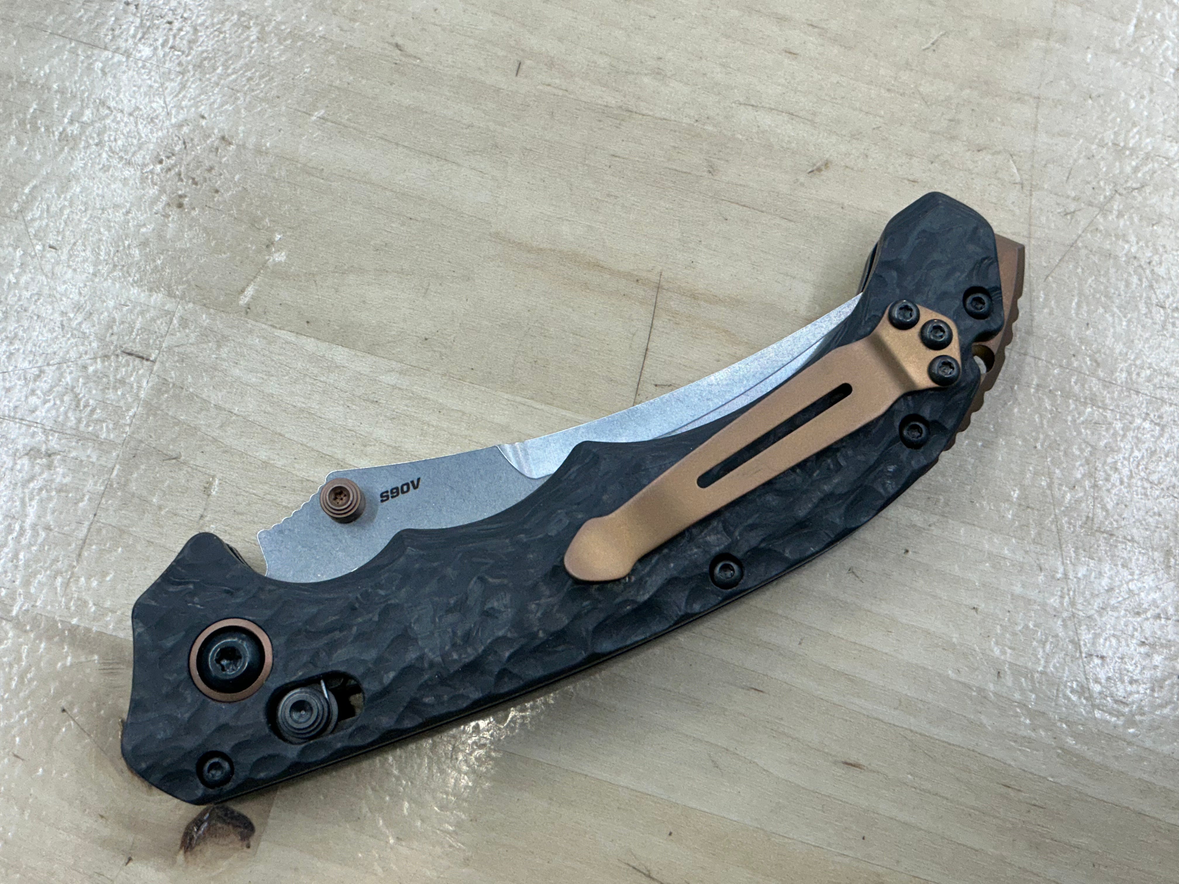 Benchmade Mini Bedlam CPM- S90V Carbon Fiber 865-02
