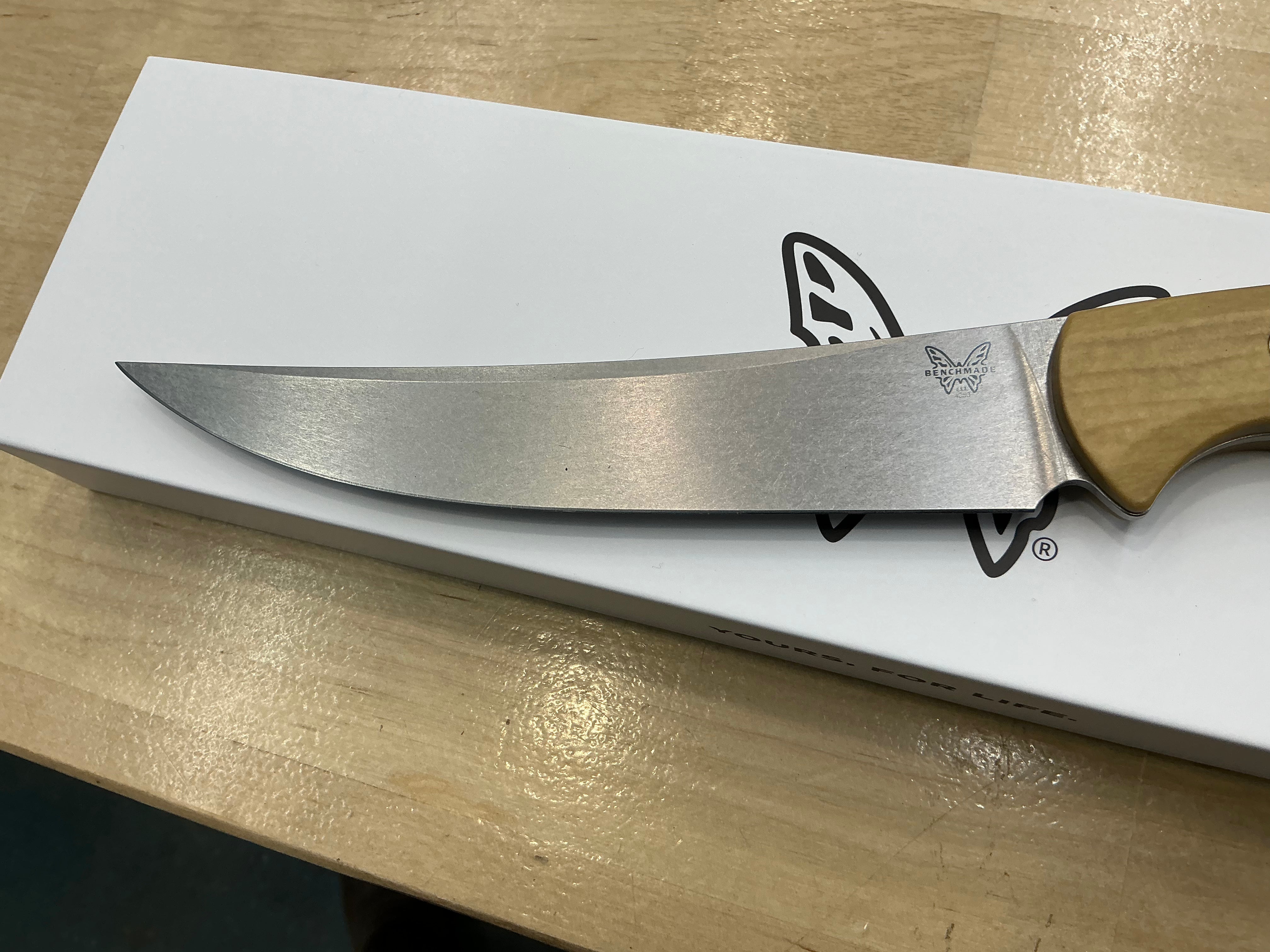 Benchmade Meatcrafter Maple Valley Richlite CPM154 4050-02