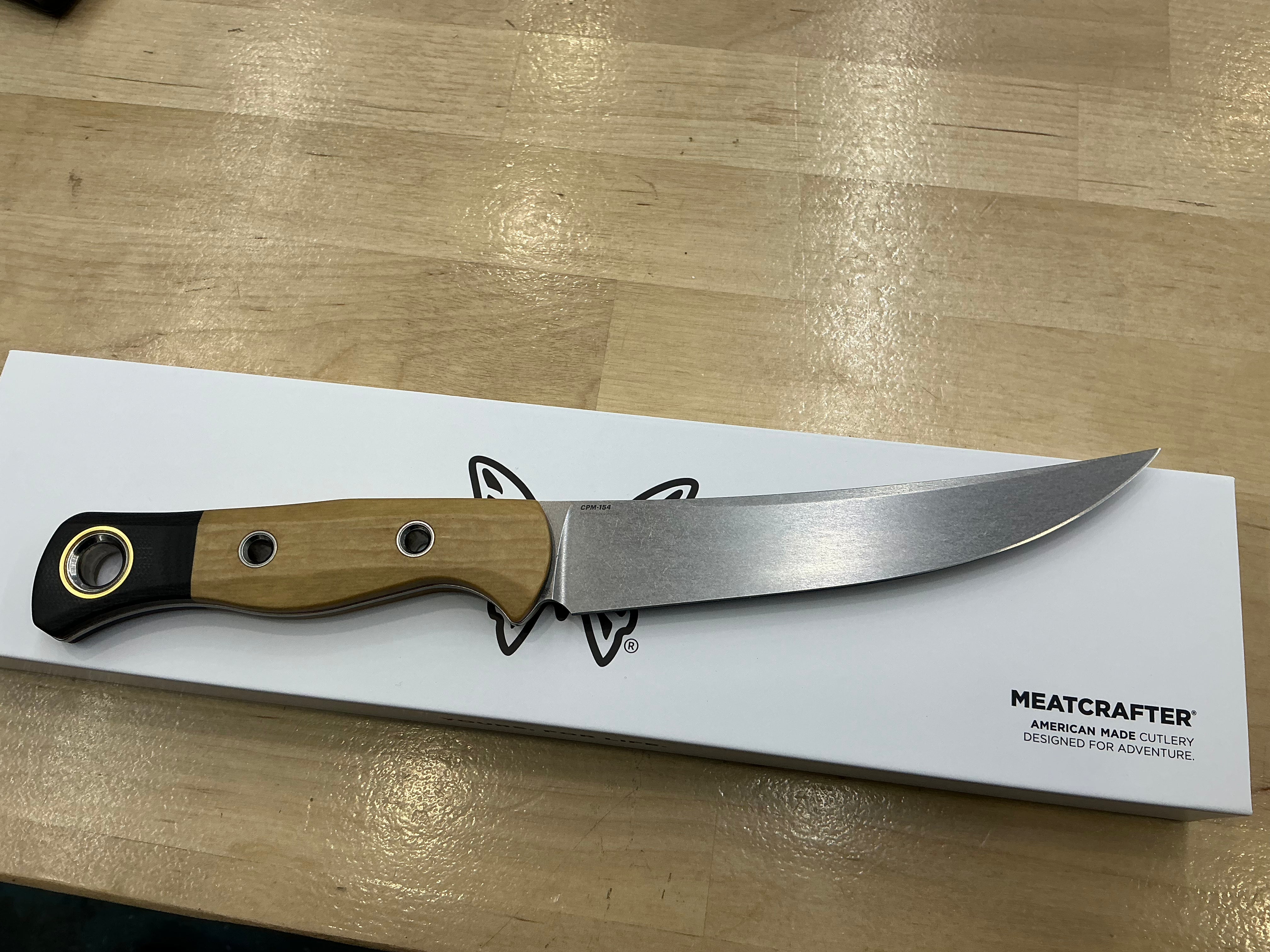 Benchmade Meatcrafter Maple Valley Richlite CPM154 4050-02