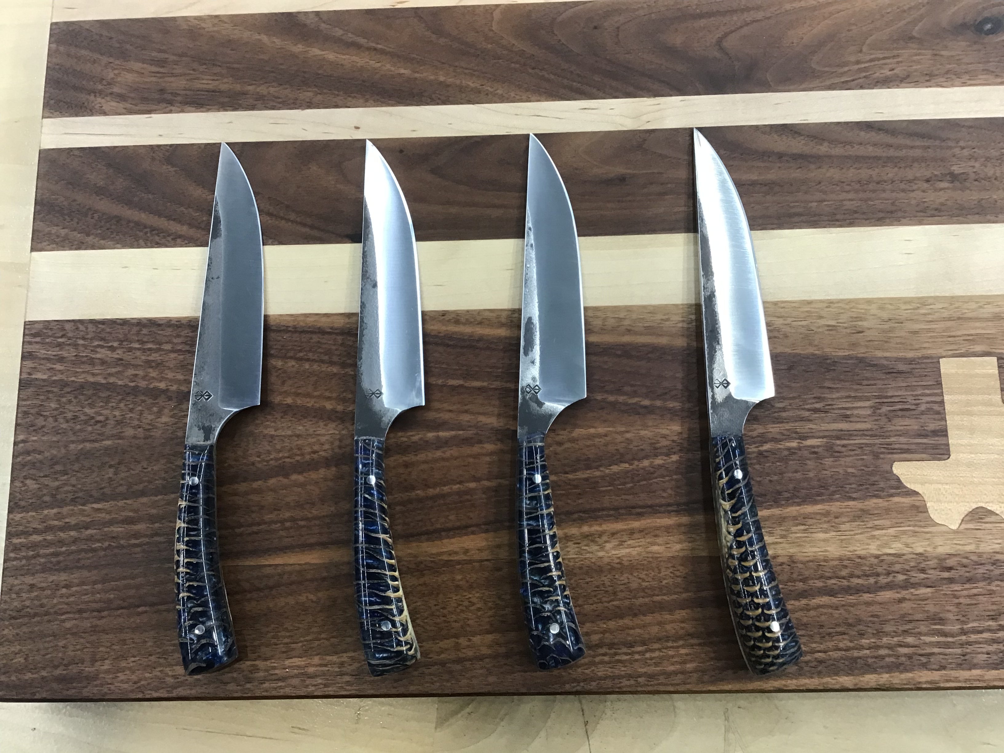 Pine-cone Steak Knife Set