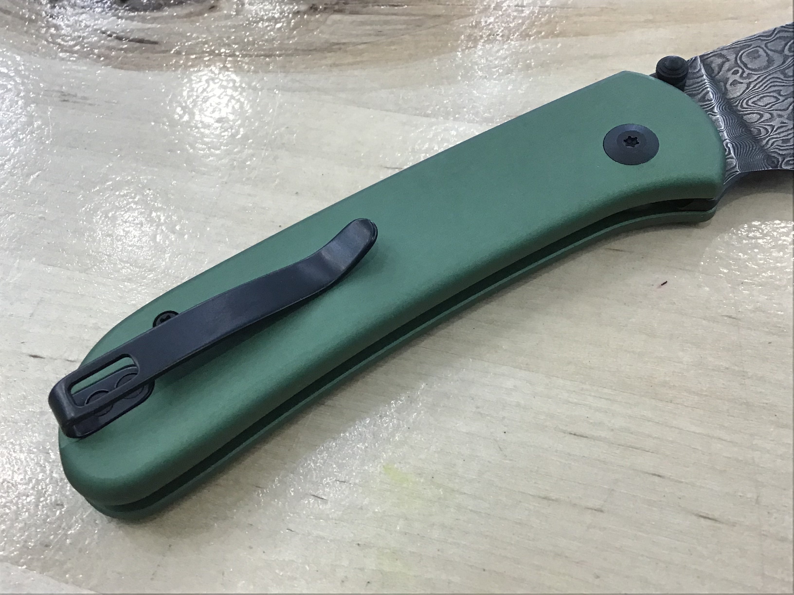 CIVIVI Qubit Button Lock & Thumb Stud Knife Aluminum Handle (2.98" Damascus Blade) C22030E-DS1