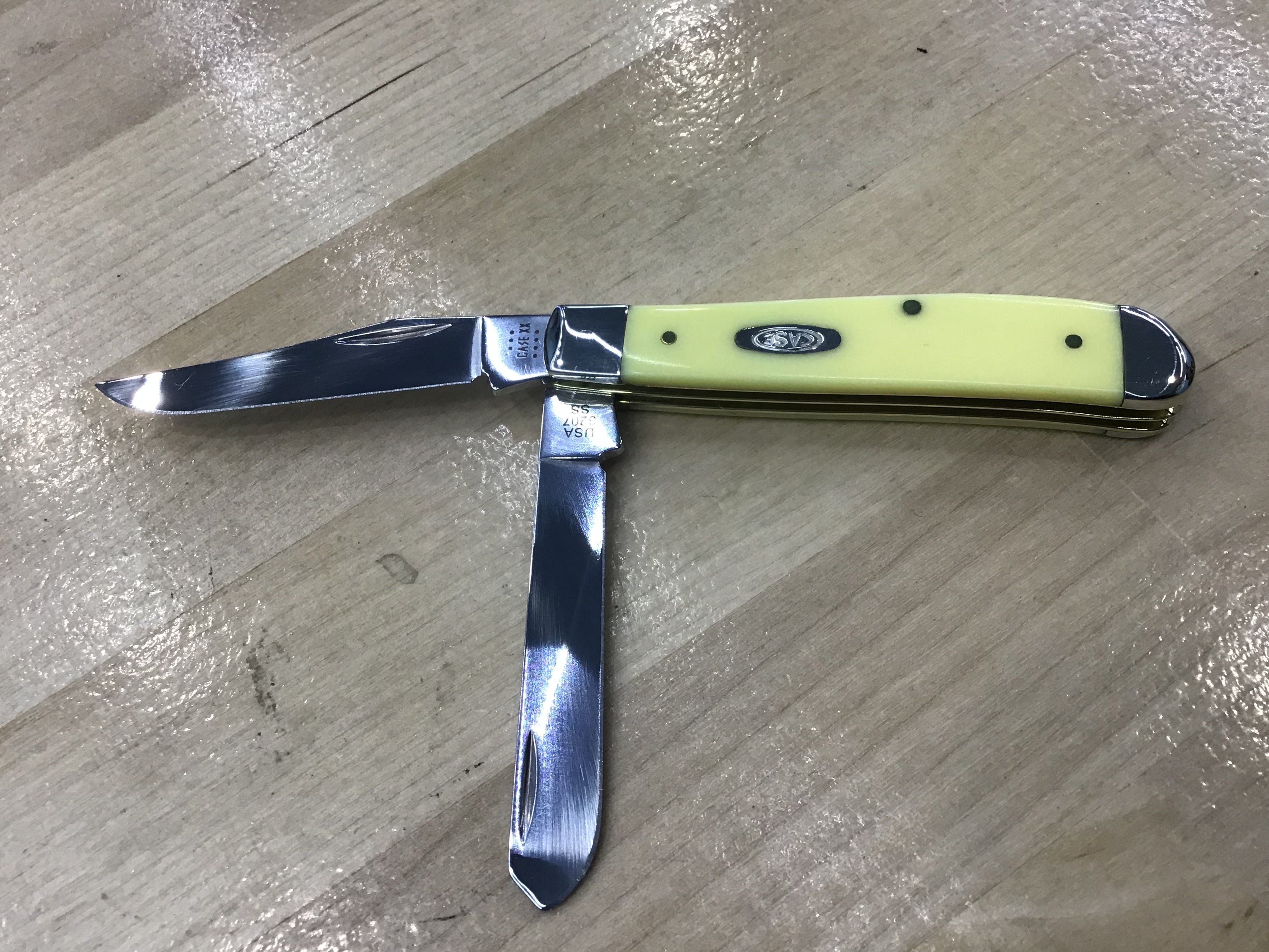 Mini Trapper Synthetic Yellow Handle Tru-Sharp Stainless Steel 80029