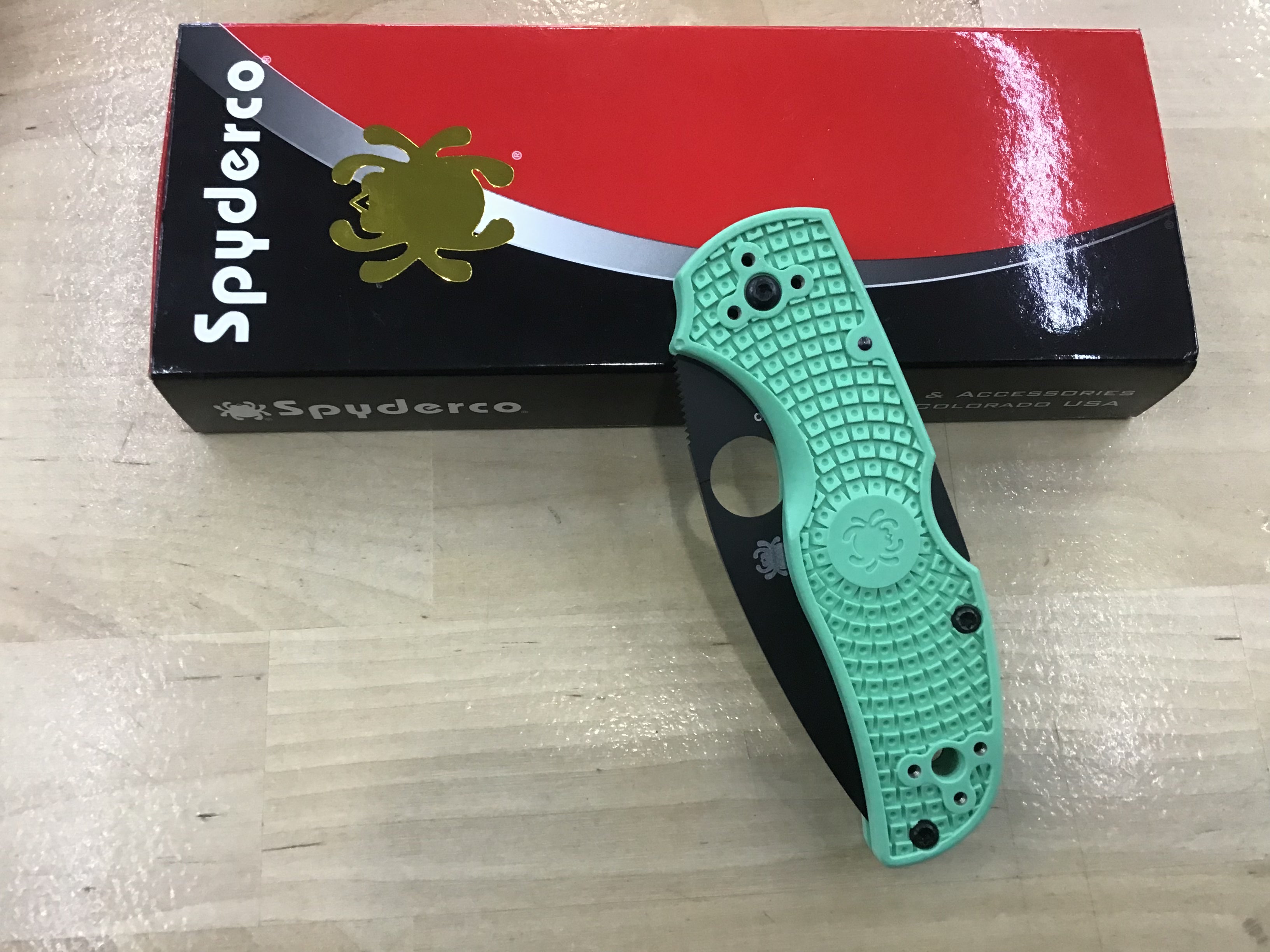 Spyderco Native 5 M4 en parfait état