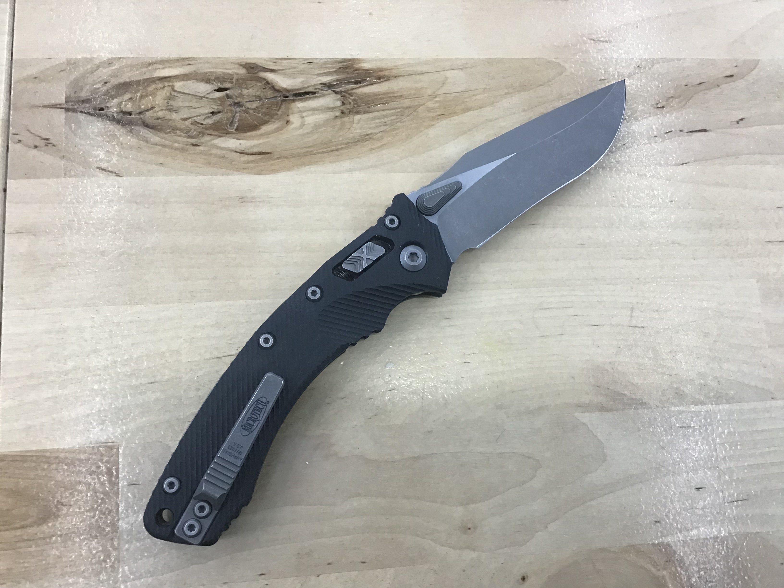 Microtech Amphibian