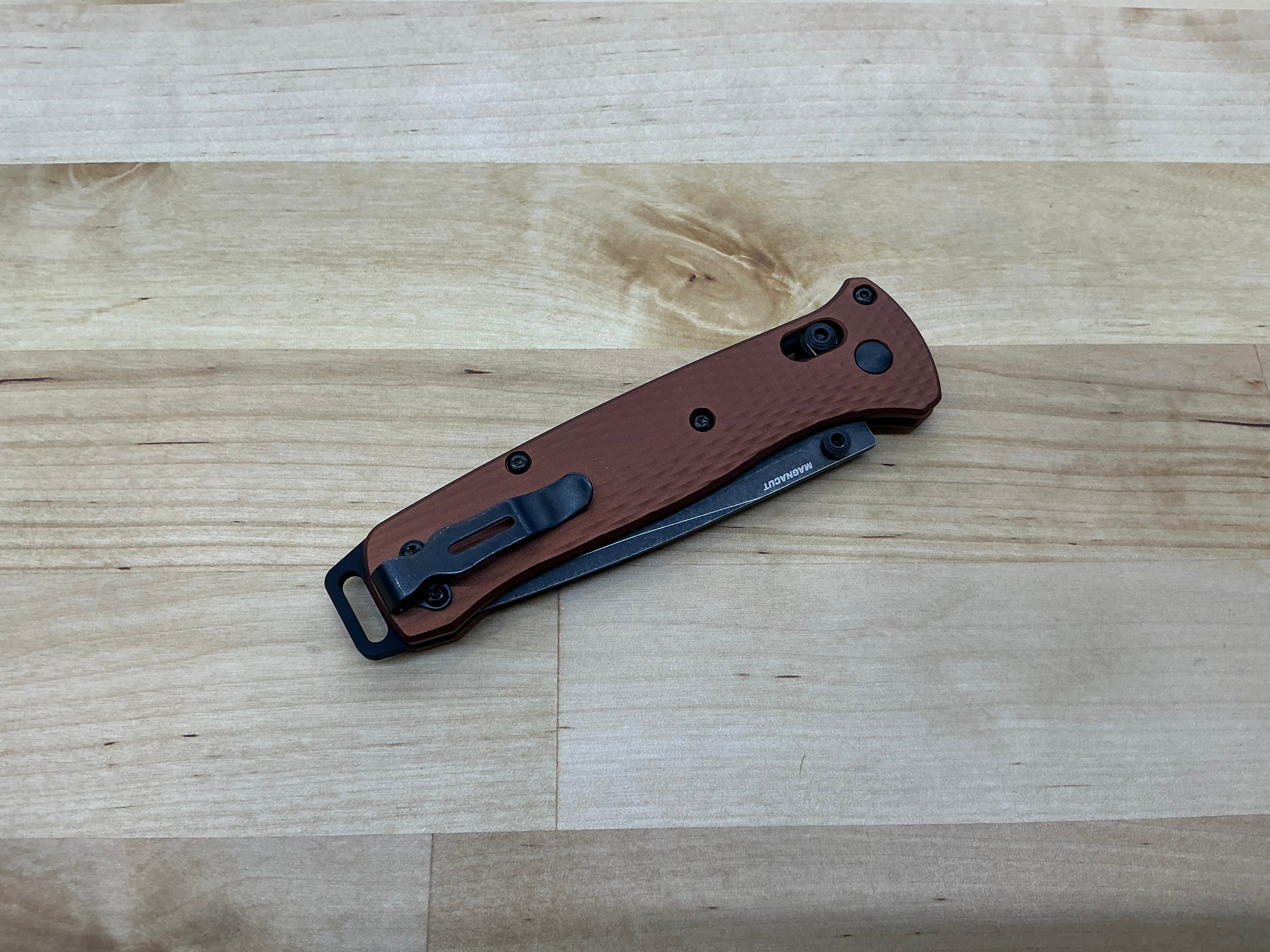 Benchmade Bailout 537SBK-07 Serrated