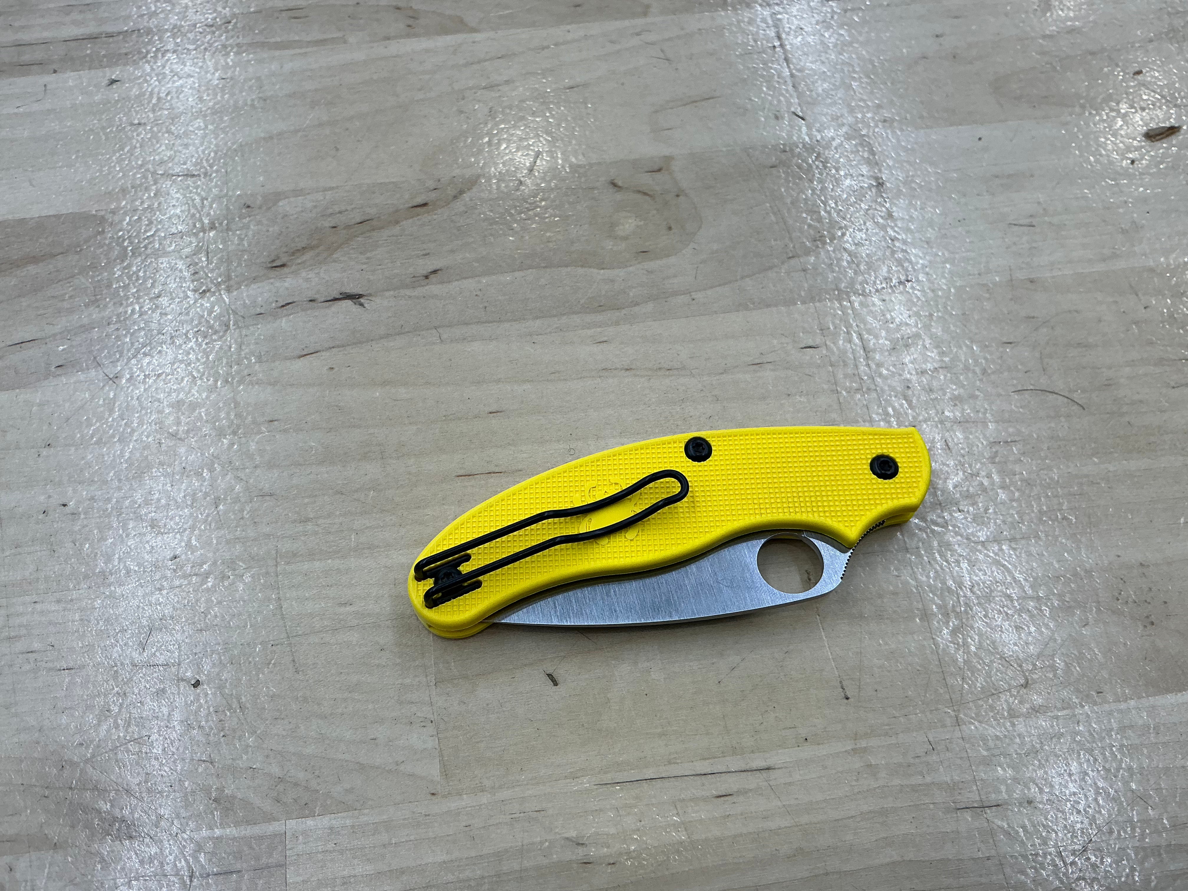 Spyderco Penknife Salt Yellow Frn in CPM Magnacut steel