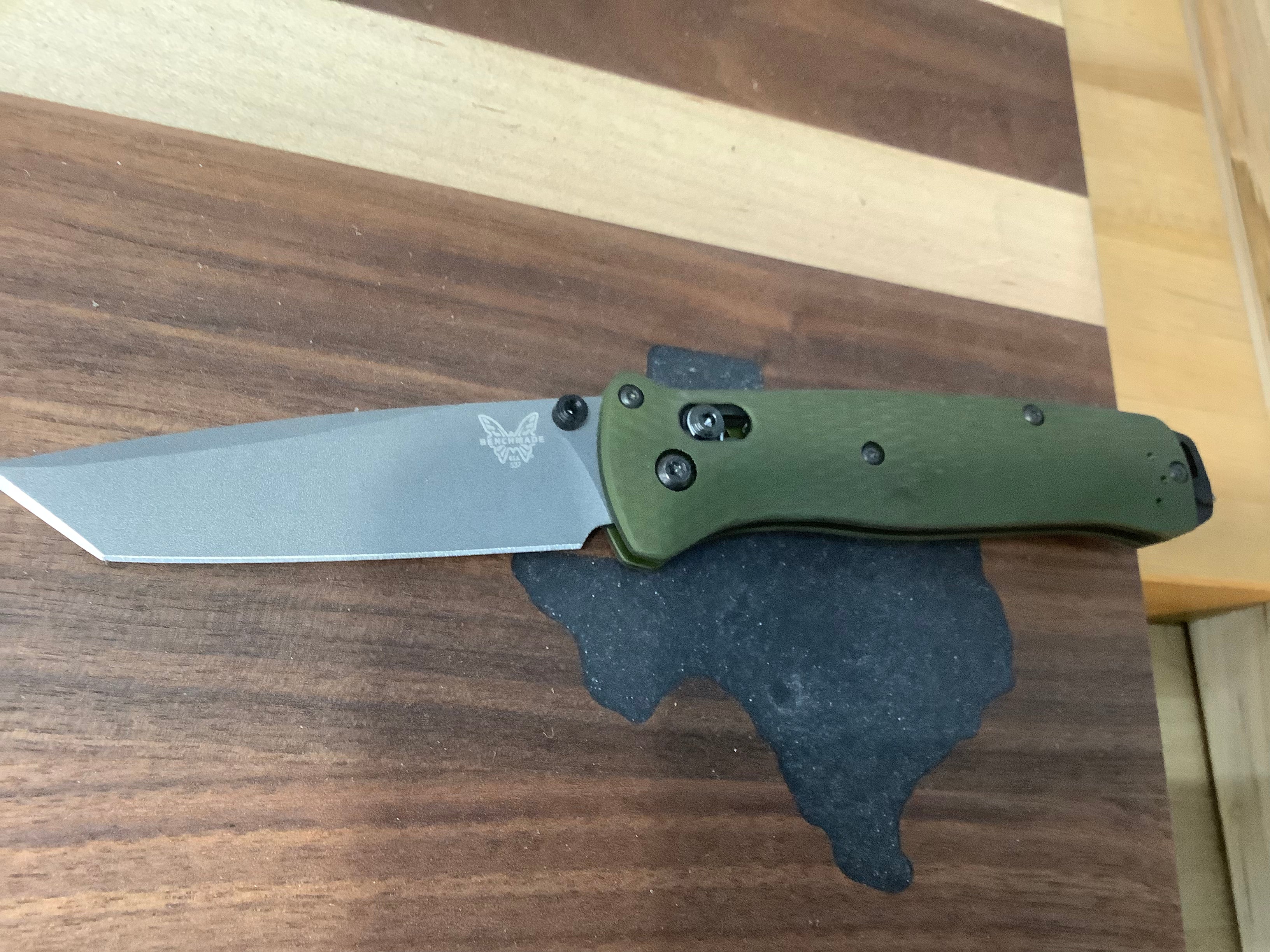 Custom Bailout 537GY-CU Green Aluminum Handle with CPM-3V