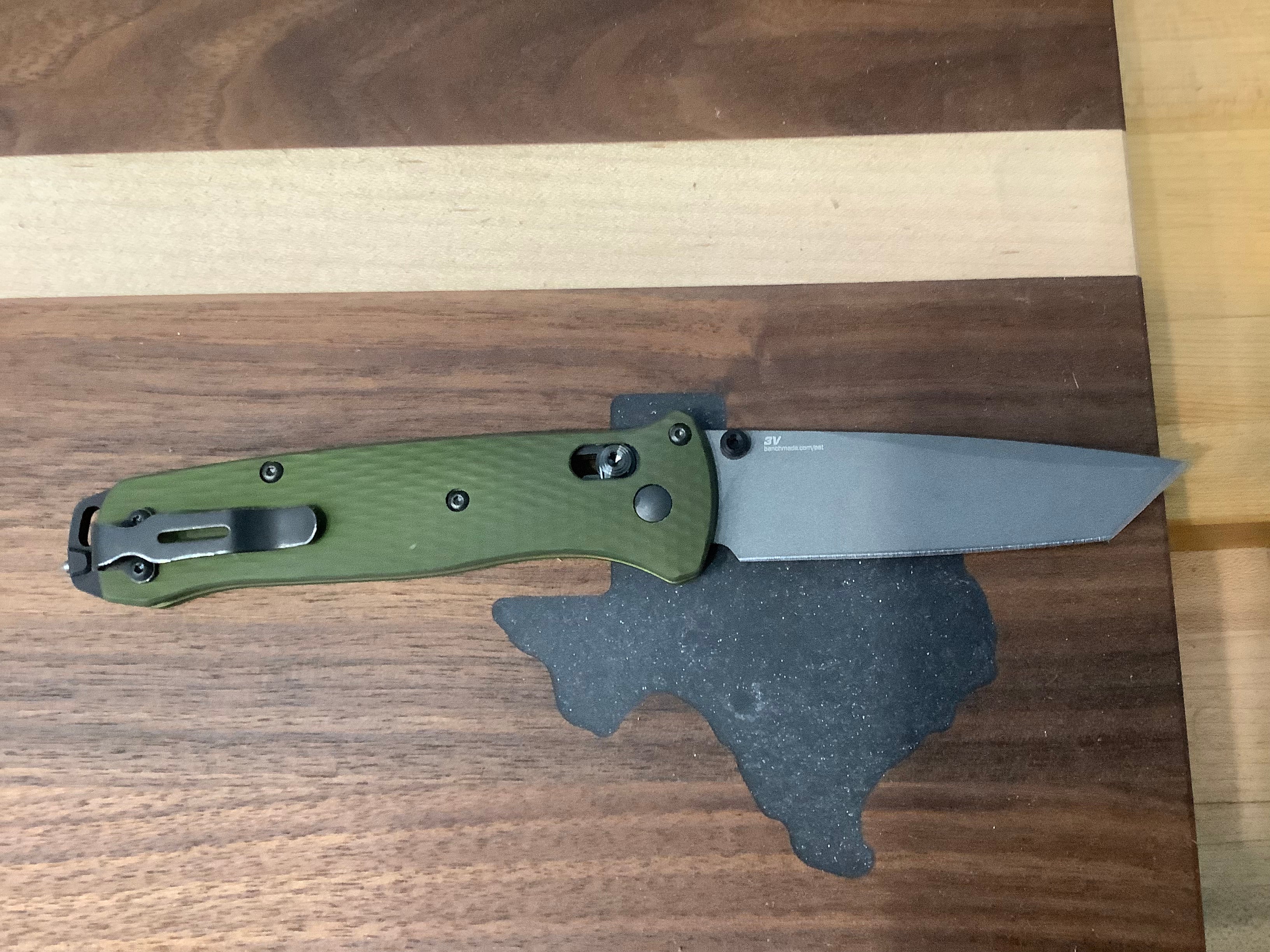 Custom Bailout 537GY-CU Green Aluminum Handle with CPM-3V