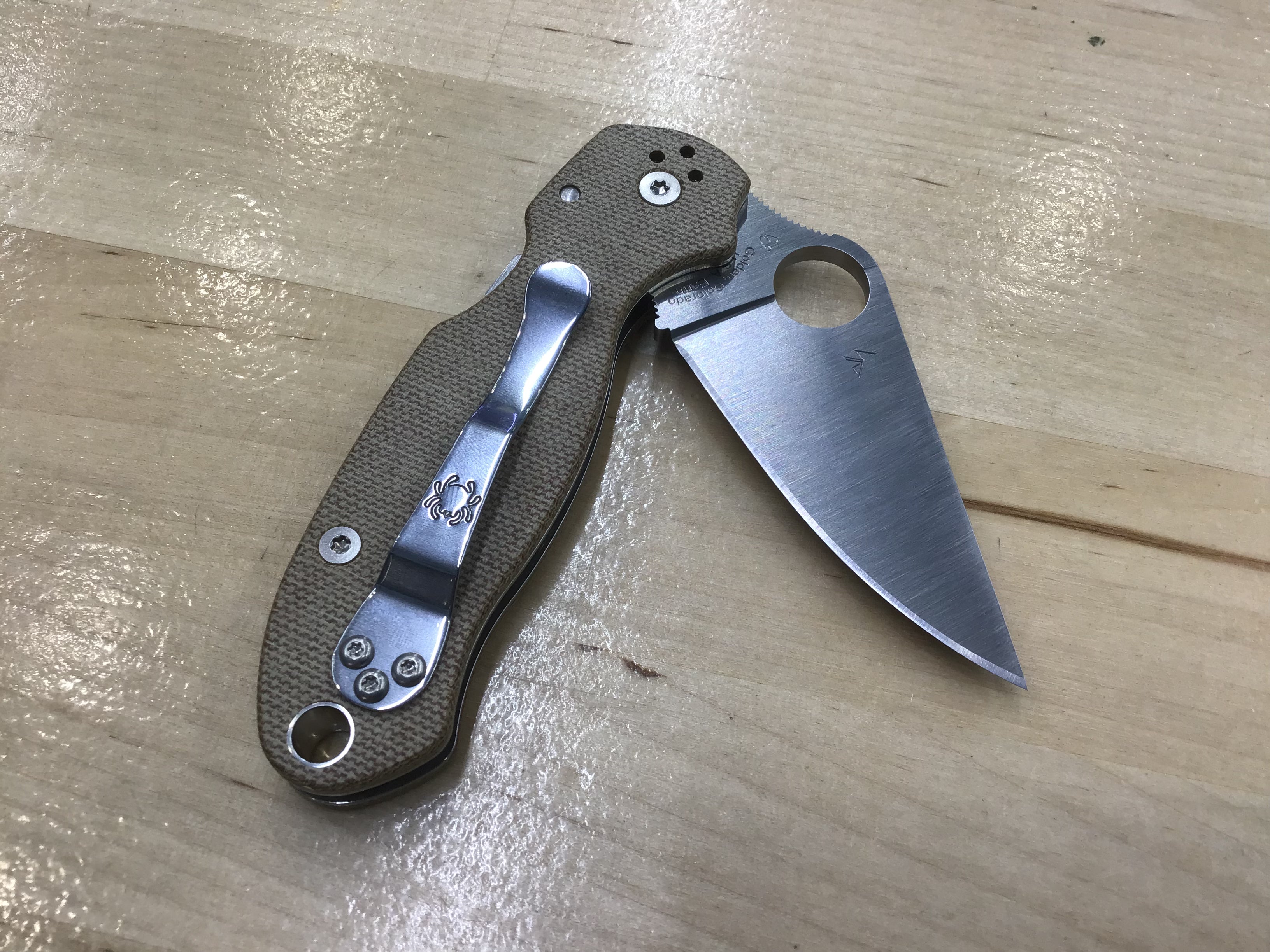 Spyderco Para 3 CRUWEAR and Canvas Micarta C223MPCW