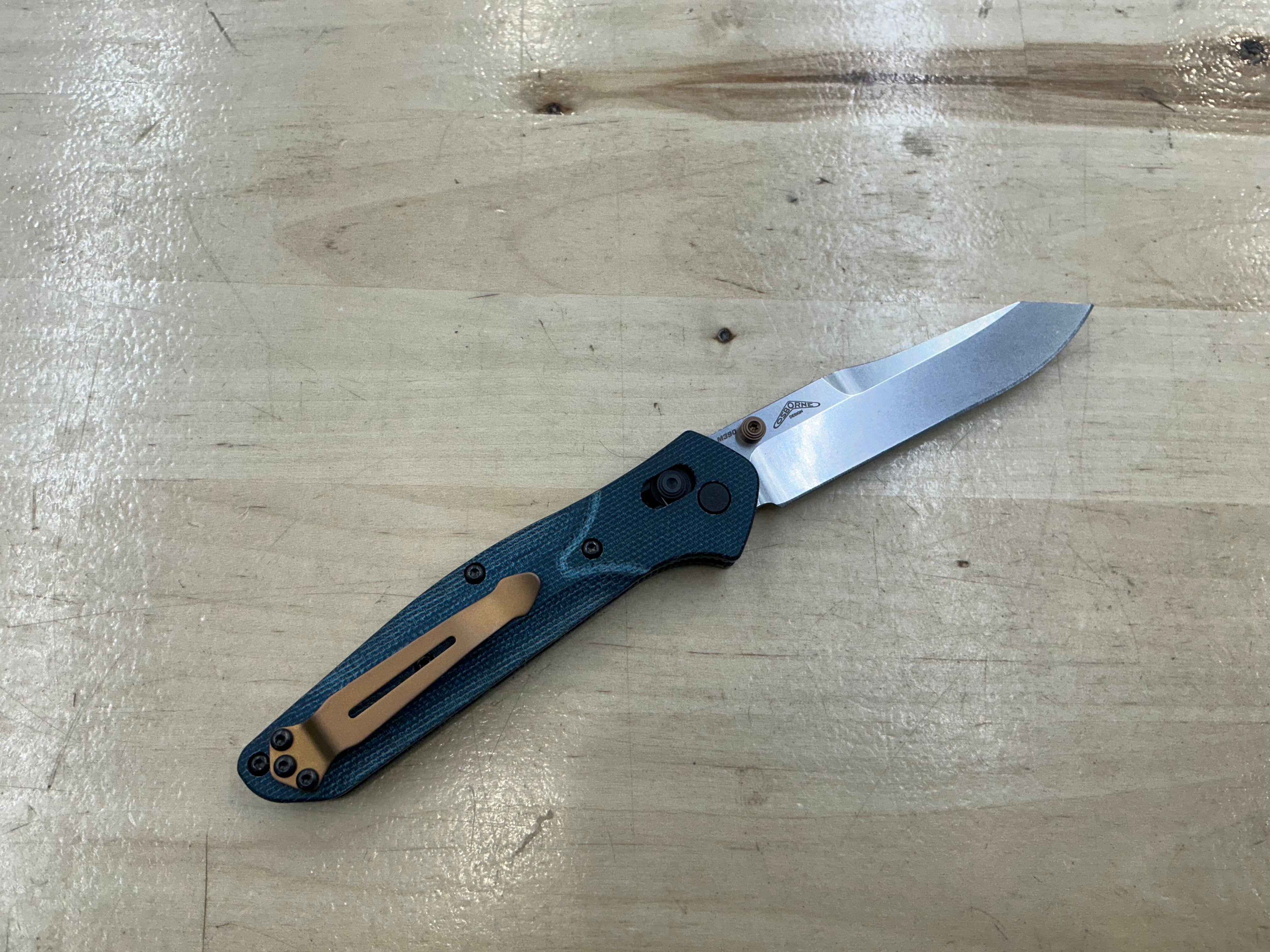 Benchmade Osborne AXIS Lock Knife Denim Micarta