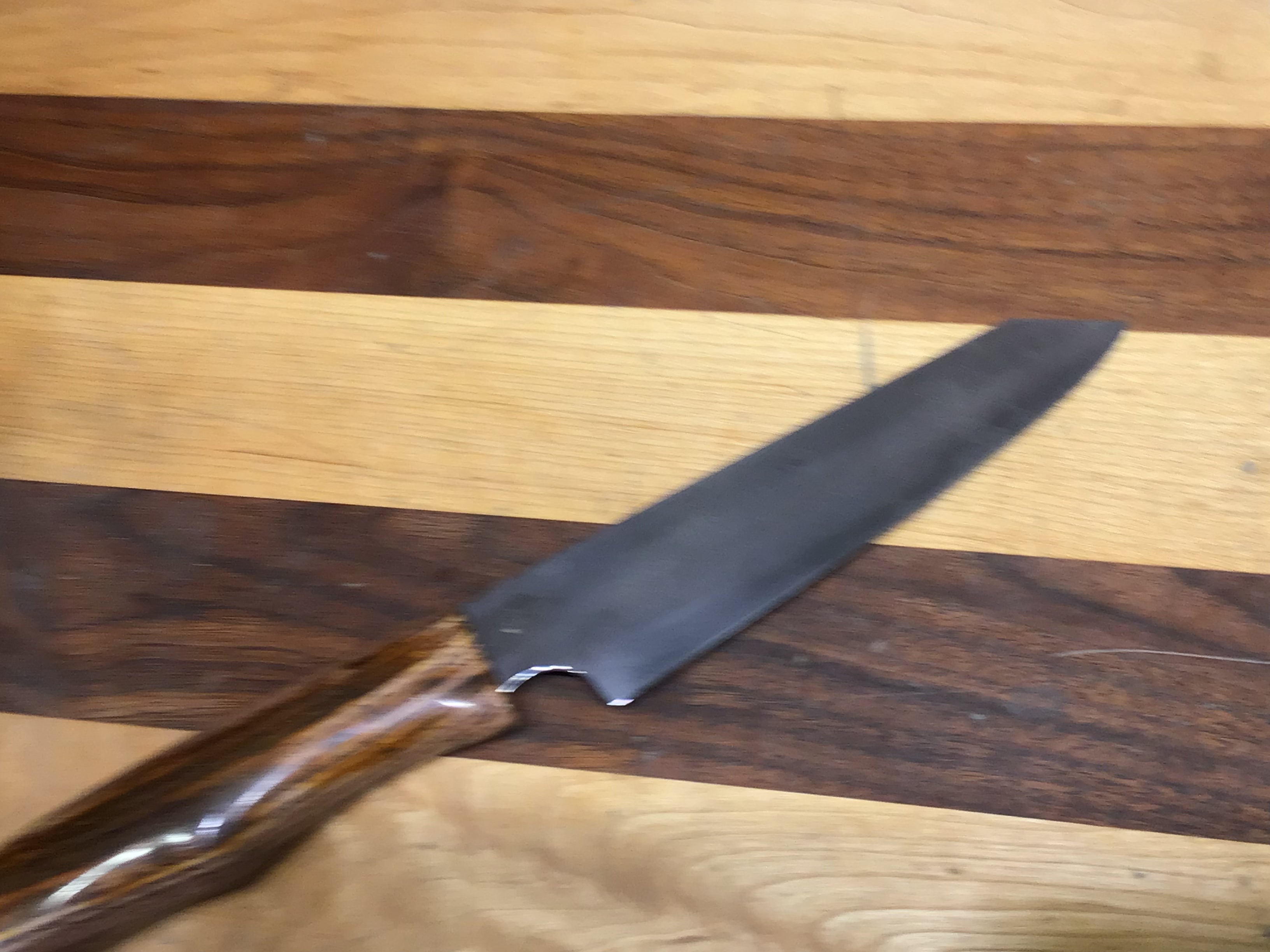 Cuchillo Petty de Damasco en color blanco n.° 1 con alto contenido de carbono y mango de cocobolo natural