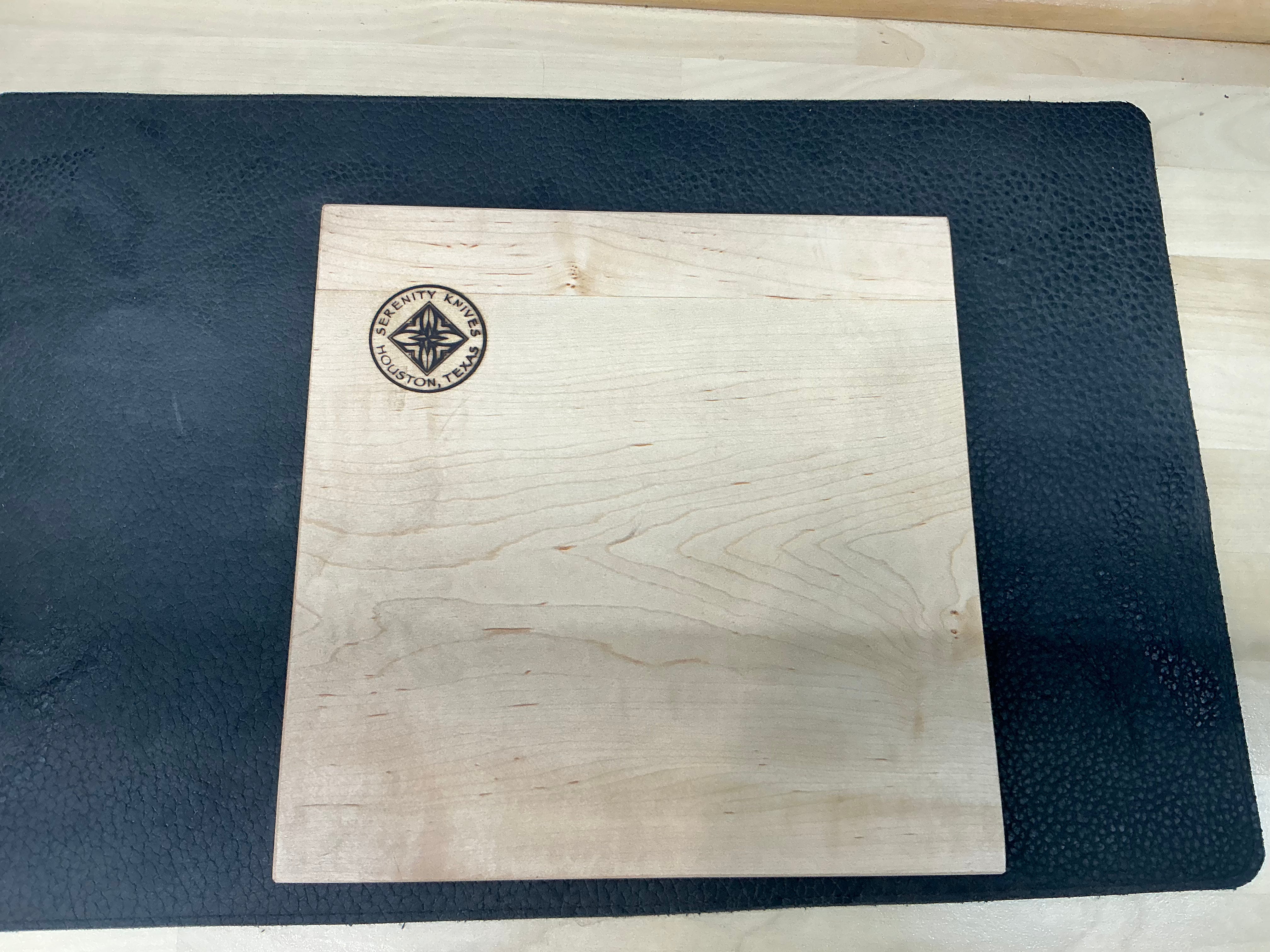 Serenity square cutting board