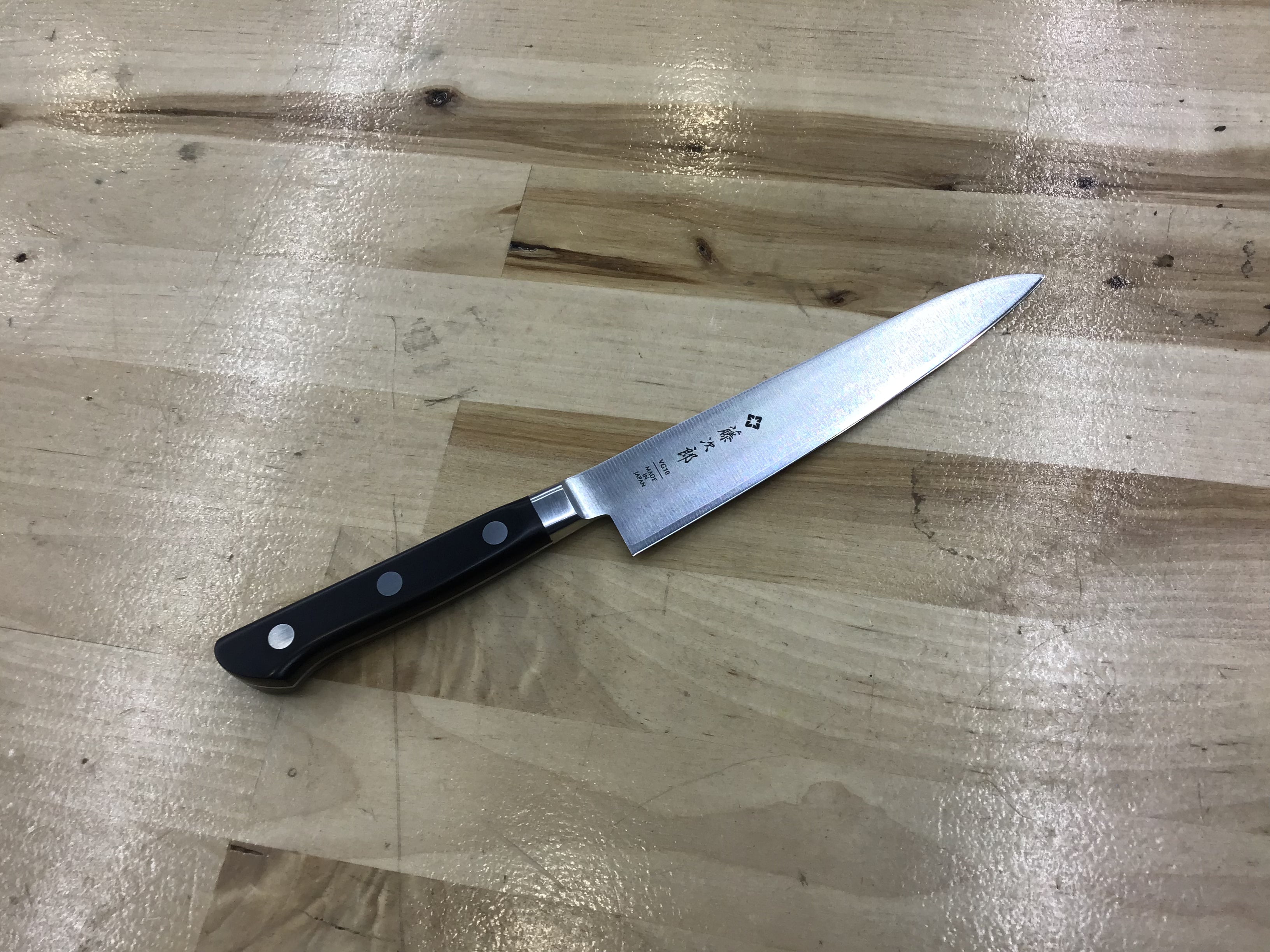 Tojiro F-802 Classic Petty 150mm