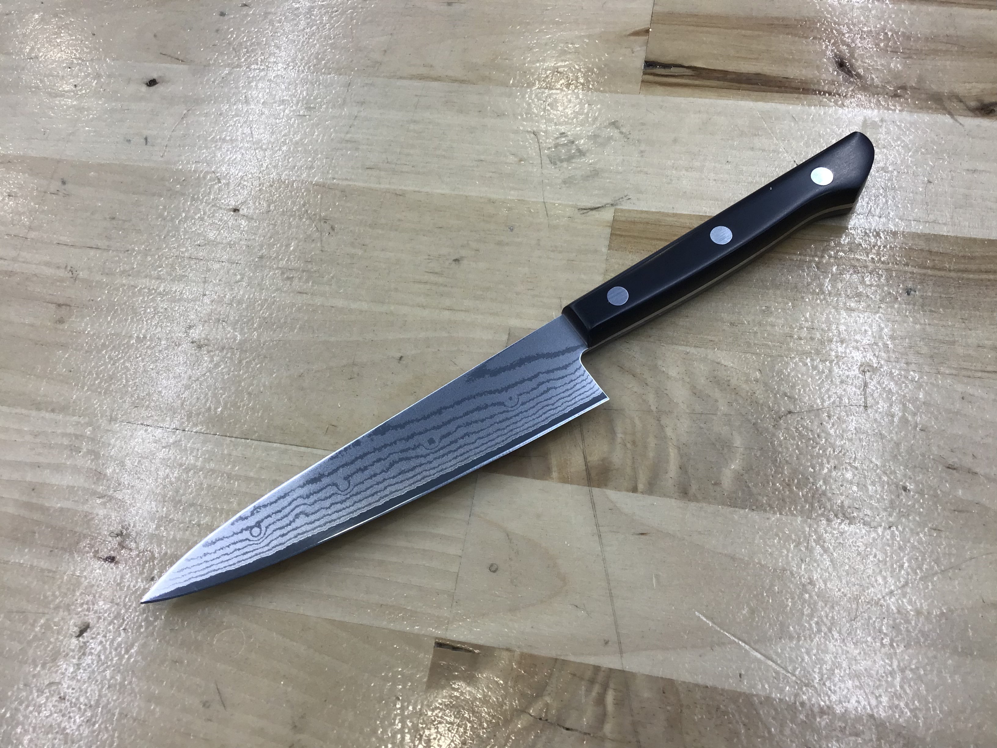 Tojiro F-333 Basic Damascus Petty 135mm