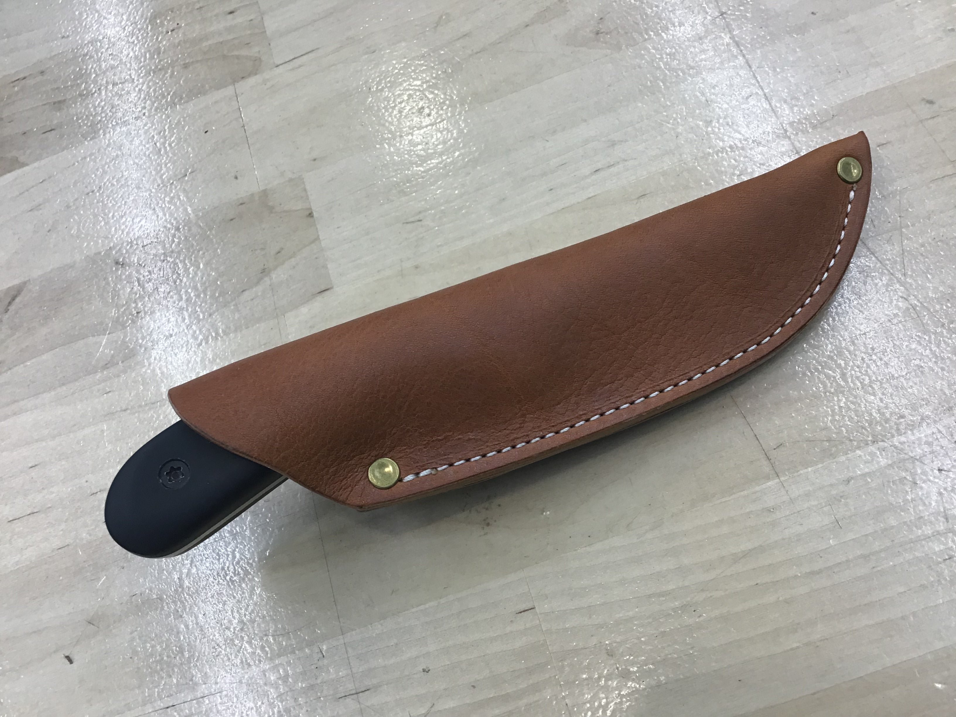 713 Utility Knife in CPM MagnaCut with Black G-10 Handle