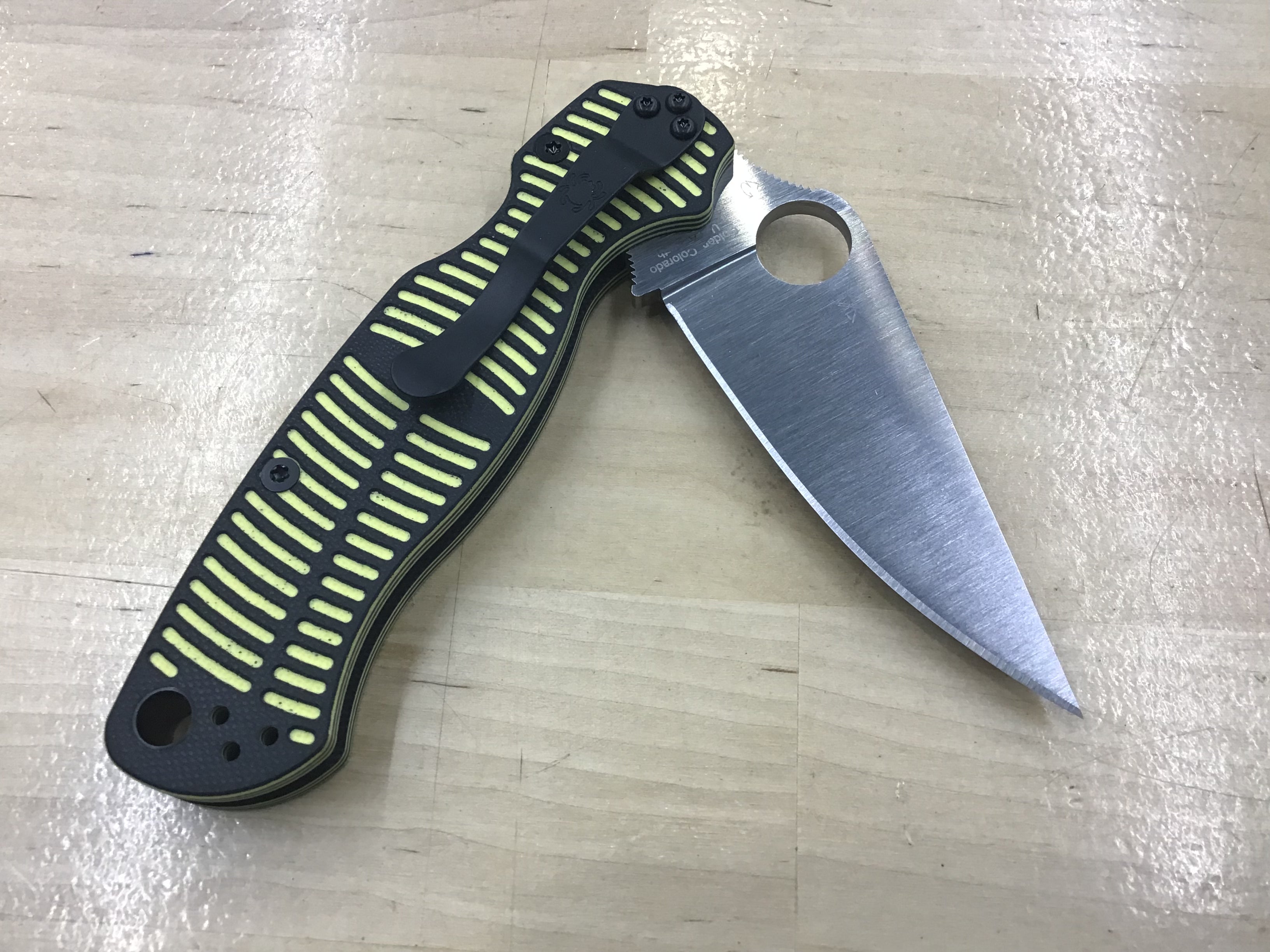 Spyderco Para Military 2 Salt Black & Yellow G-10 C81GBKYLMCP2