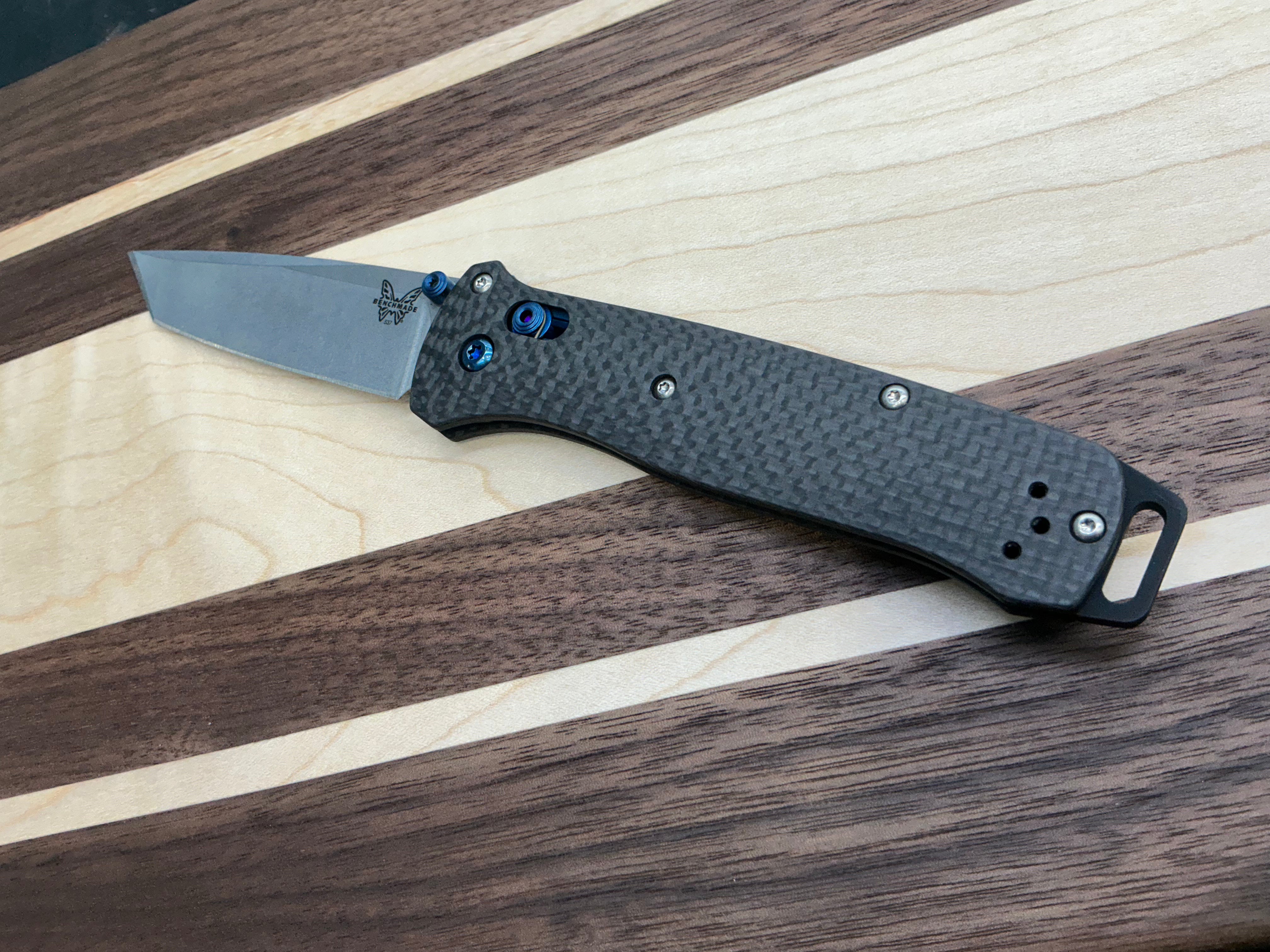 Benchmade Bailout AXIS Lock Knife Carbon Fiber Blue Hardware (3.4" SW)