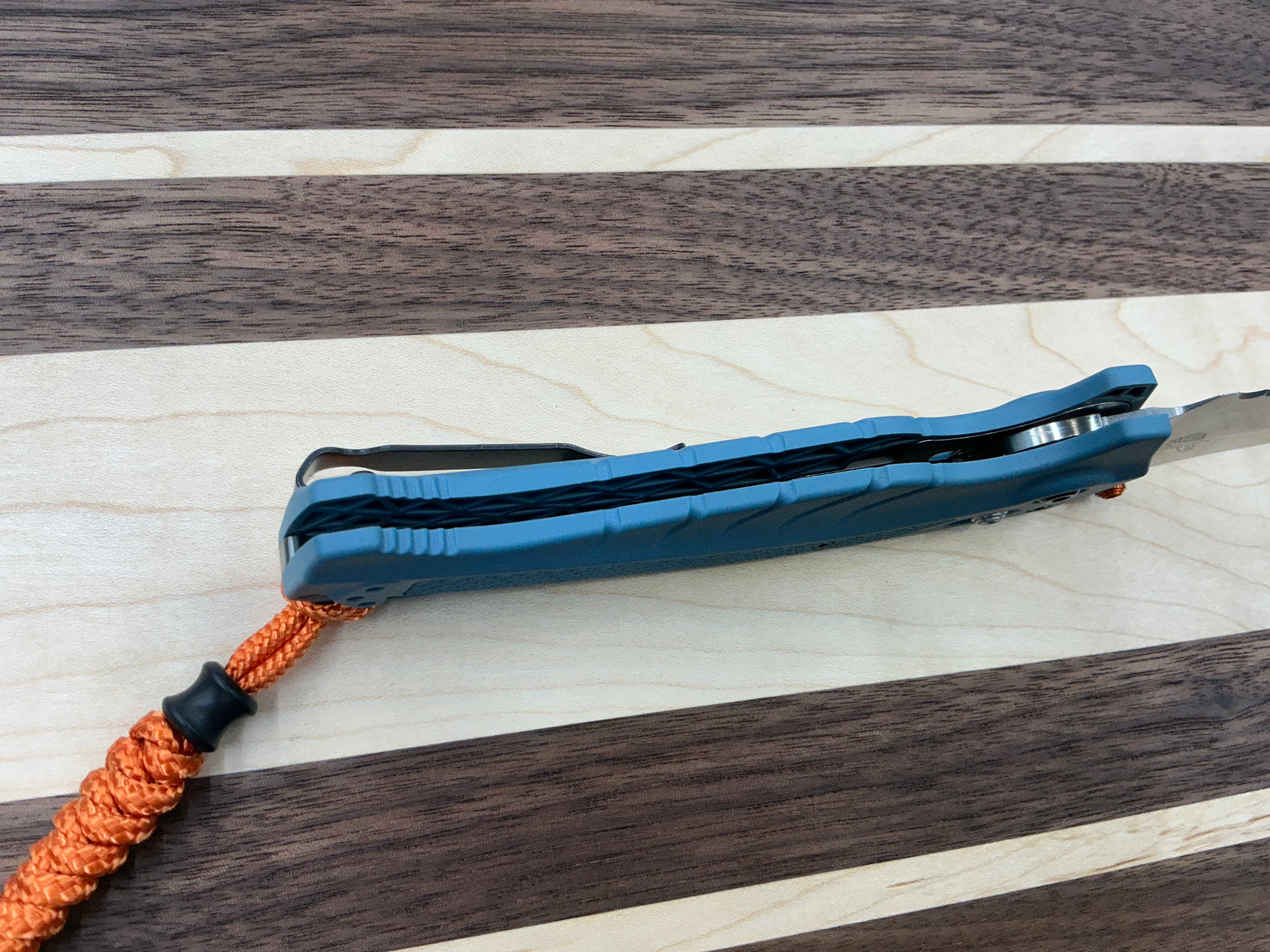 Benchmade Adira AXIS-Lock MagnaCut Knife Depth Blue Grivory (3.9" SW Serr)