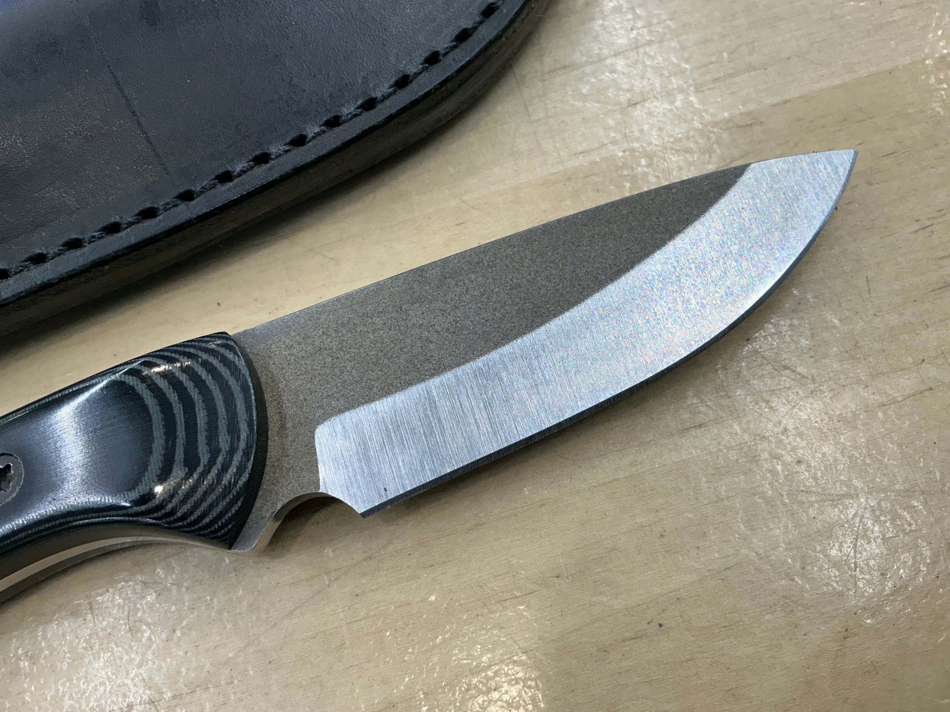 713 Utility Knife in CPM MagnaCut with Black/Grey G-10 Handle