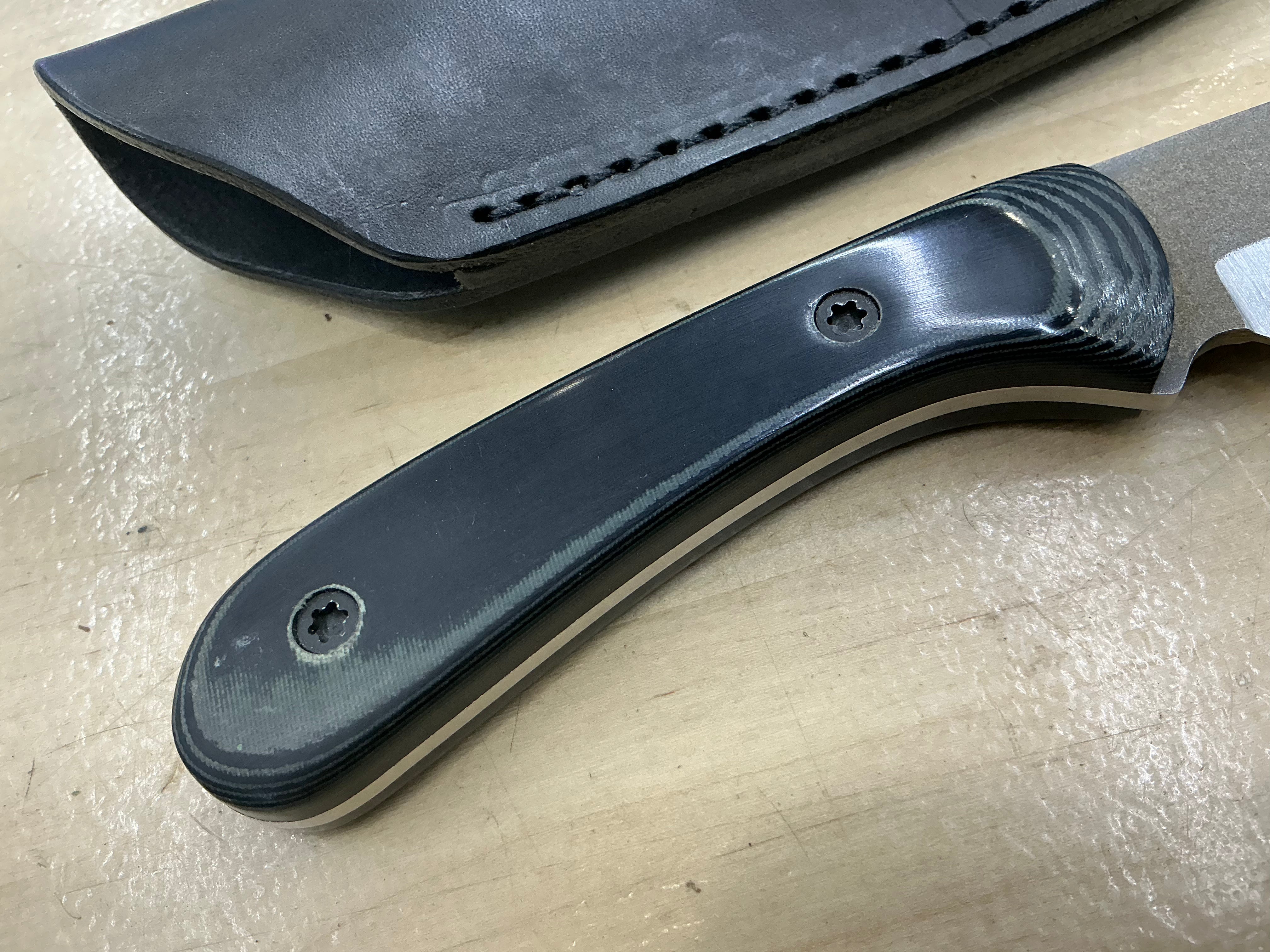 713 Utility Knife in CPM MagnaCut with Black/Grey G-10 Handle