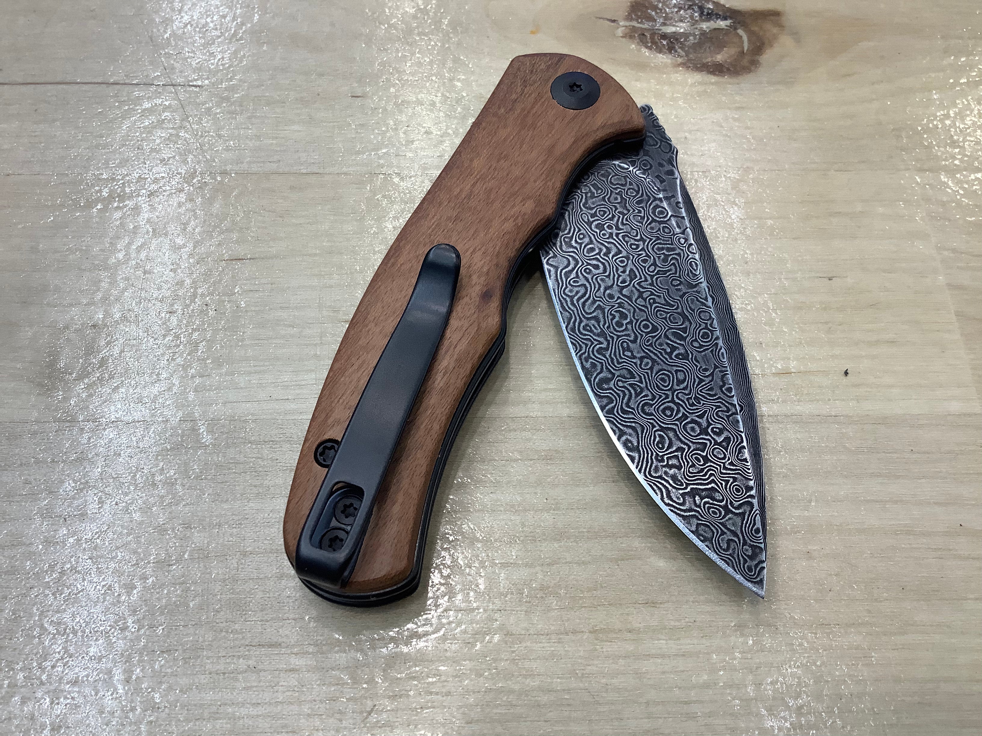 CIVIVI Mini Praxis Flipper Knife Cuibourtia Wood Handle (2.98" Damascus Blade) C18026C-DS1
