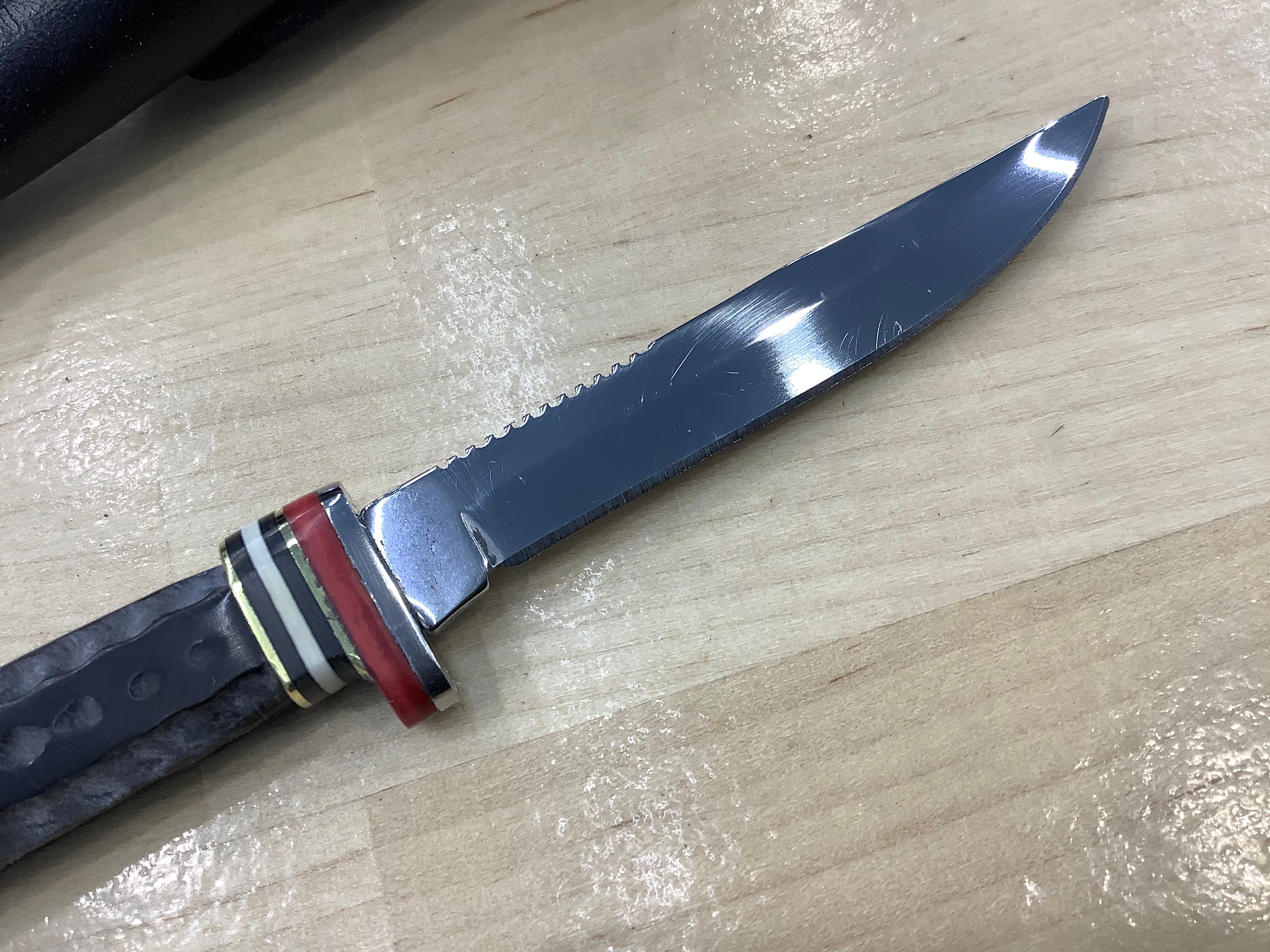Case Knives Buffalo Horn Mini FINN Hunter with Leather Sheath 17916