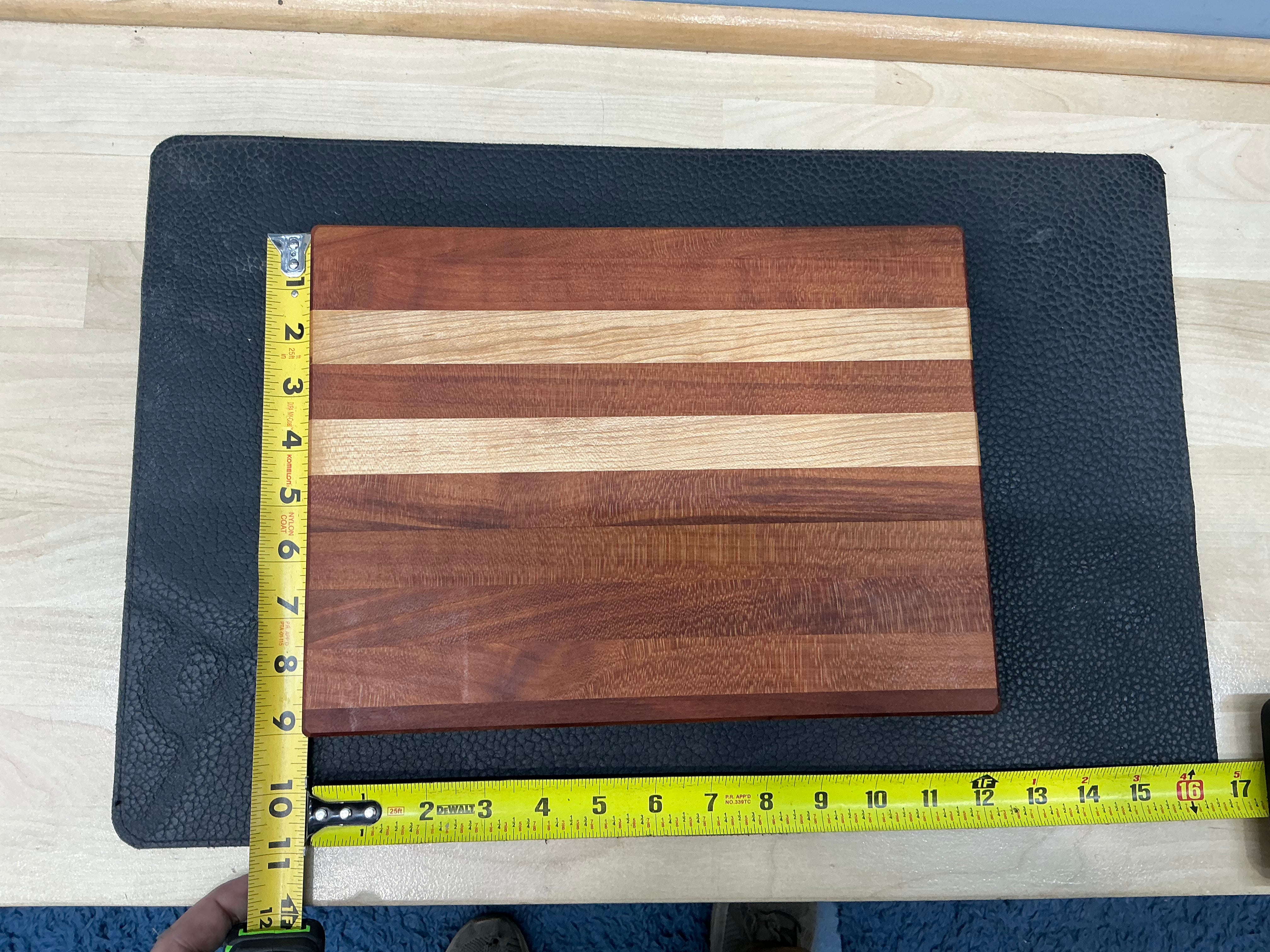 8CMS Cherry & Maple Side Grain Cutting Board