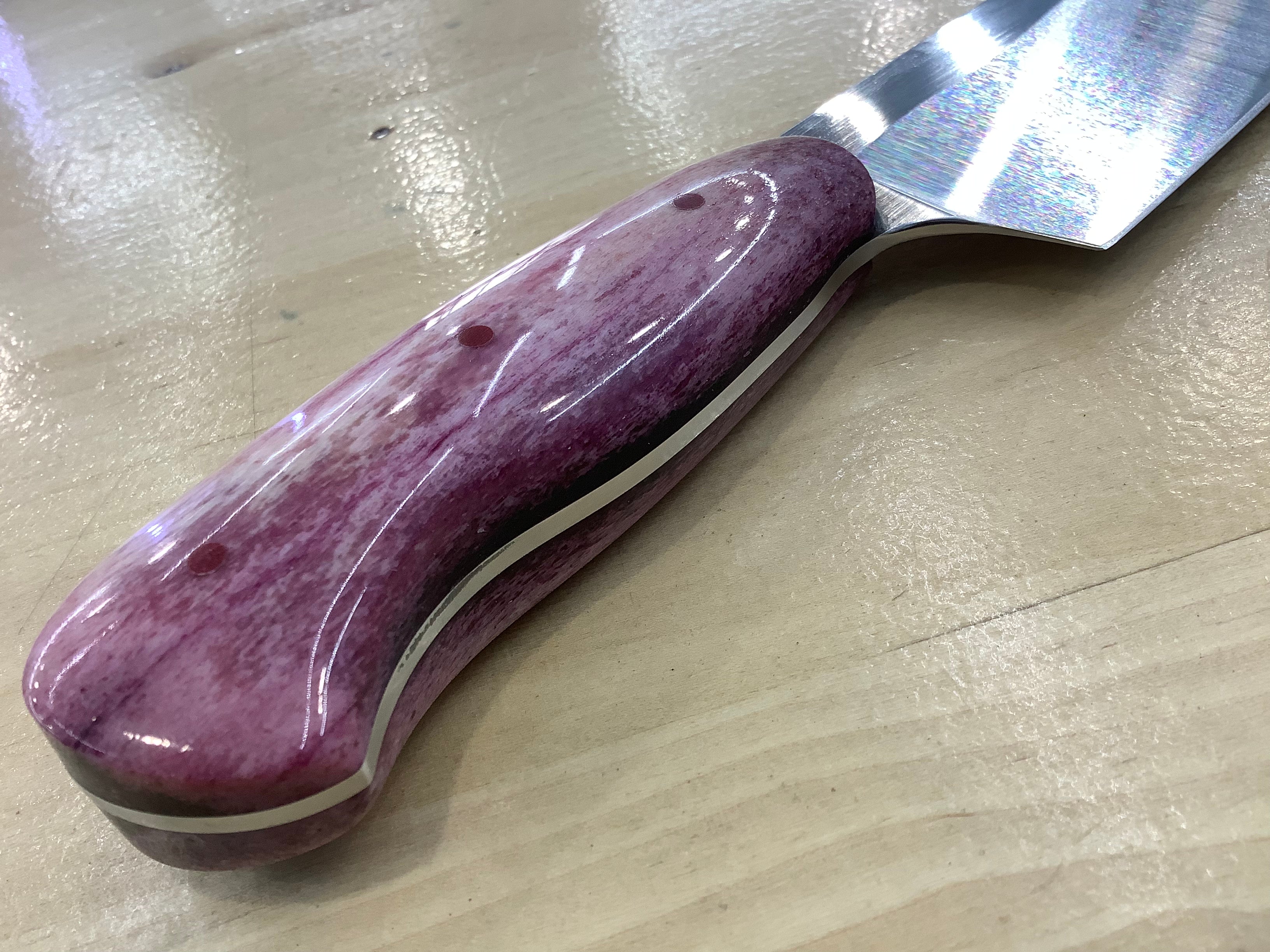 Cuchillo Euro Kitchen Petty en CPM MagnaCut Fushia Jirafa Hueso