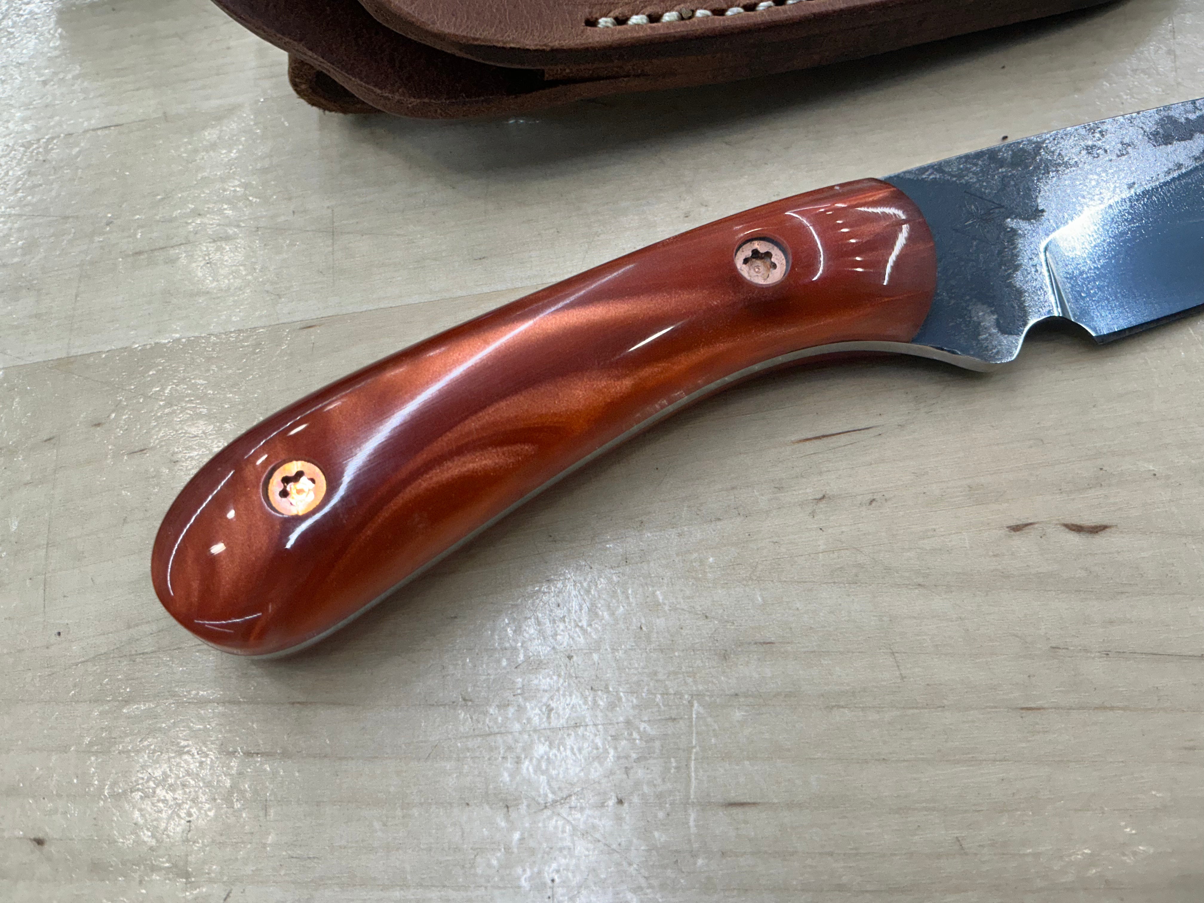 713 Utility Knife - CPM154 with Pink & White Resin Handle