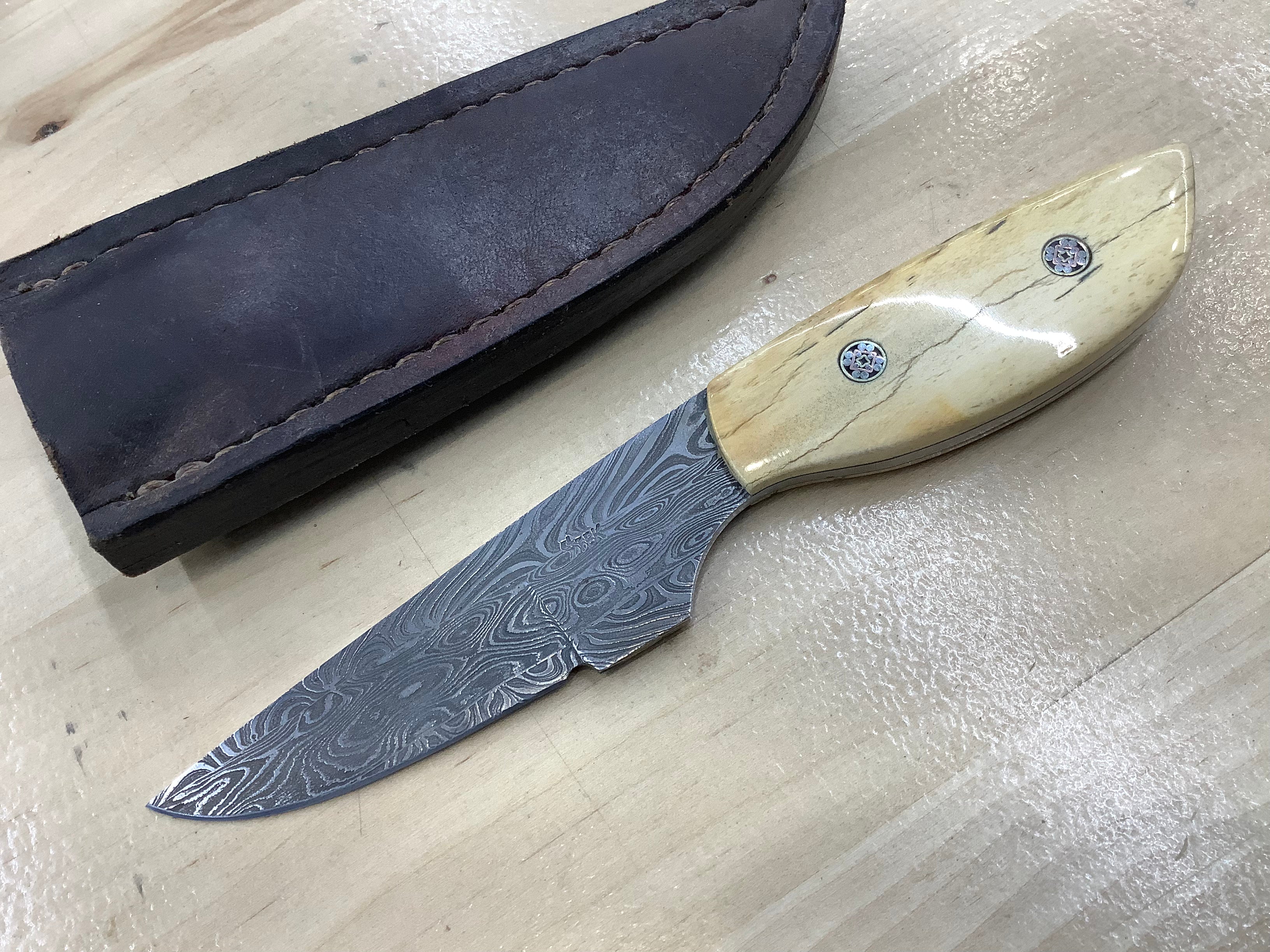 Stek Knives Small Hunter in Triple Laminated Damascus Steel & Mammoth