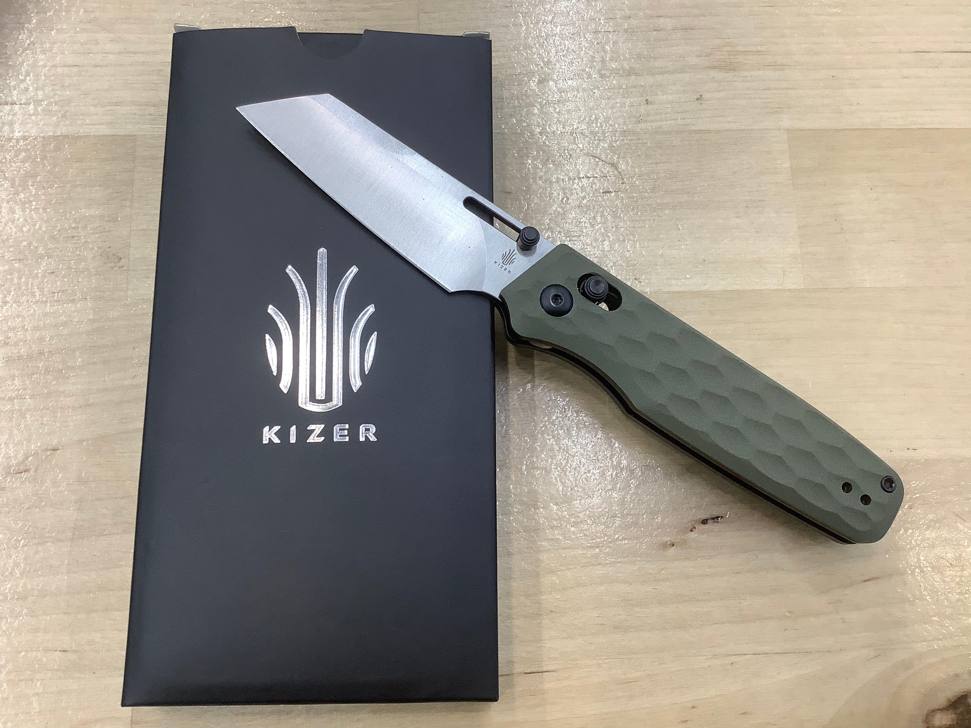 Kizer Vanguard Task Olive Green G10