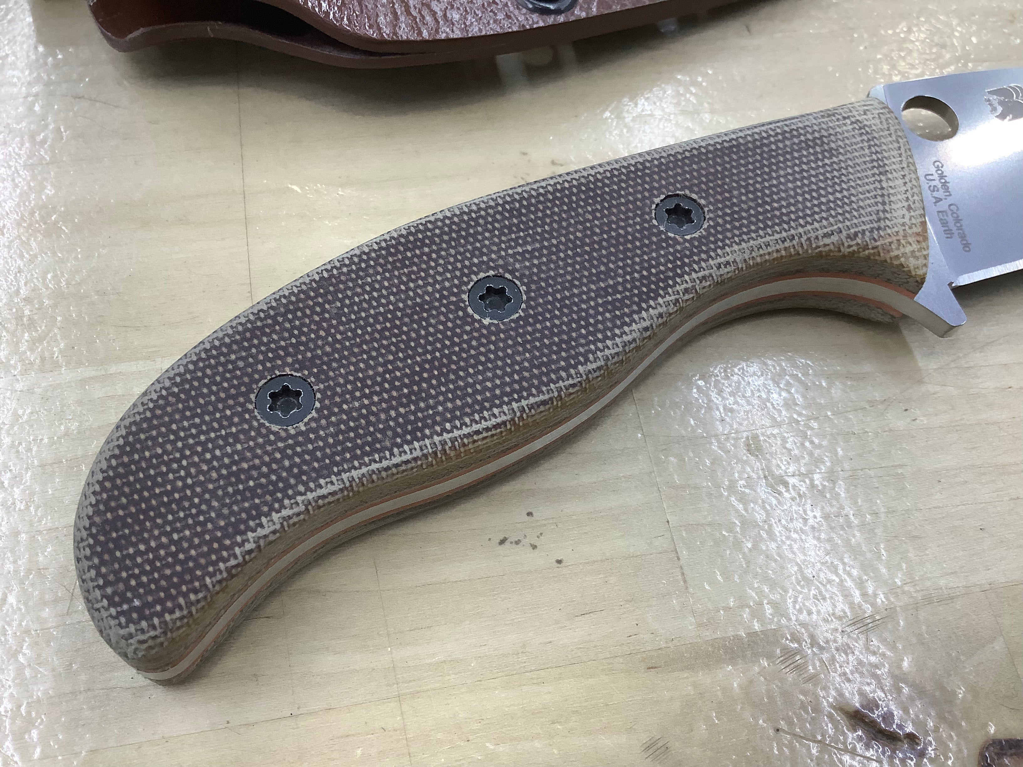 Casco Spyderco Custom Mule Team CPM 15v Micarta