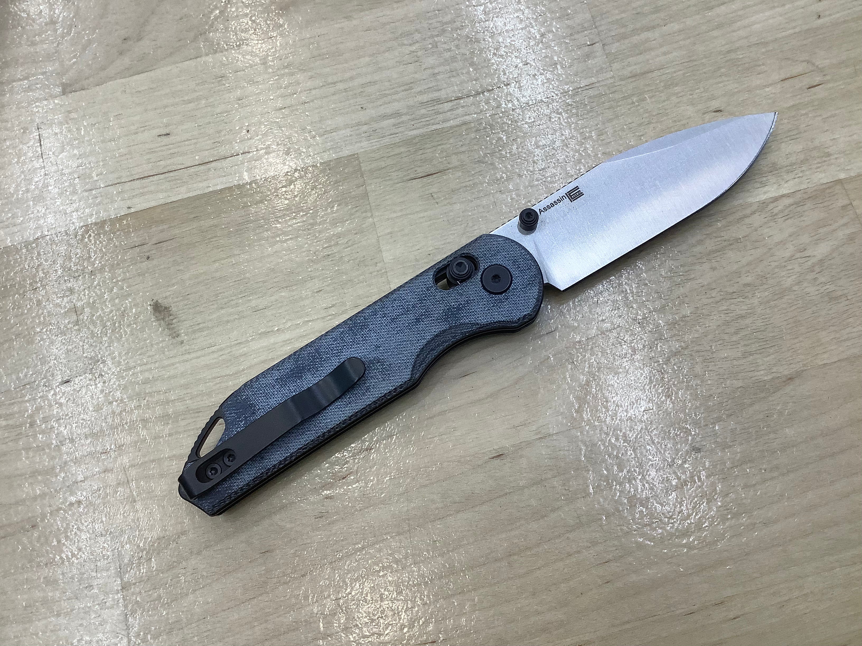 Kizer Vanguard Assassin Clutch Lock Knife Denim Micarta V3549A2