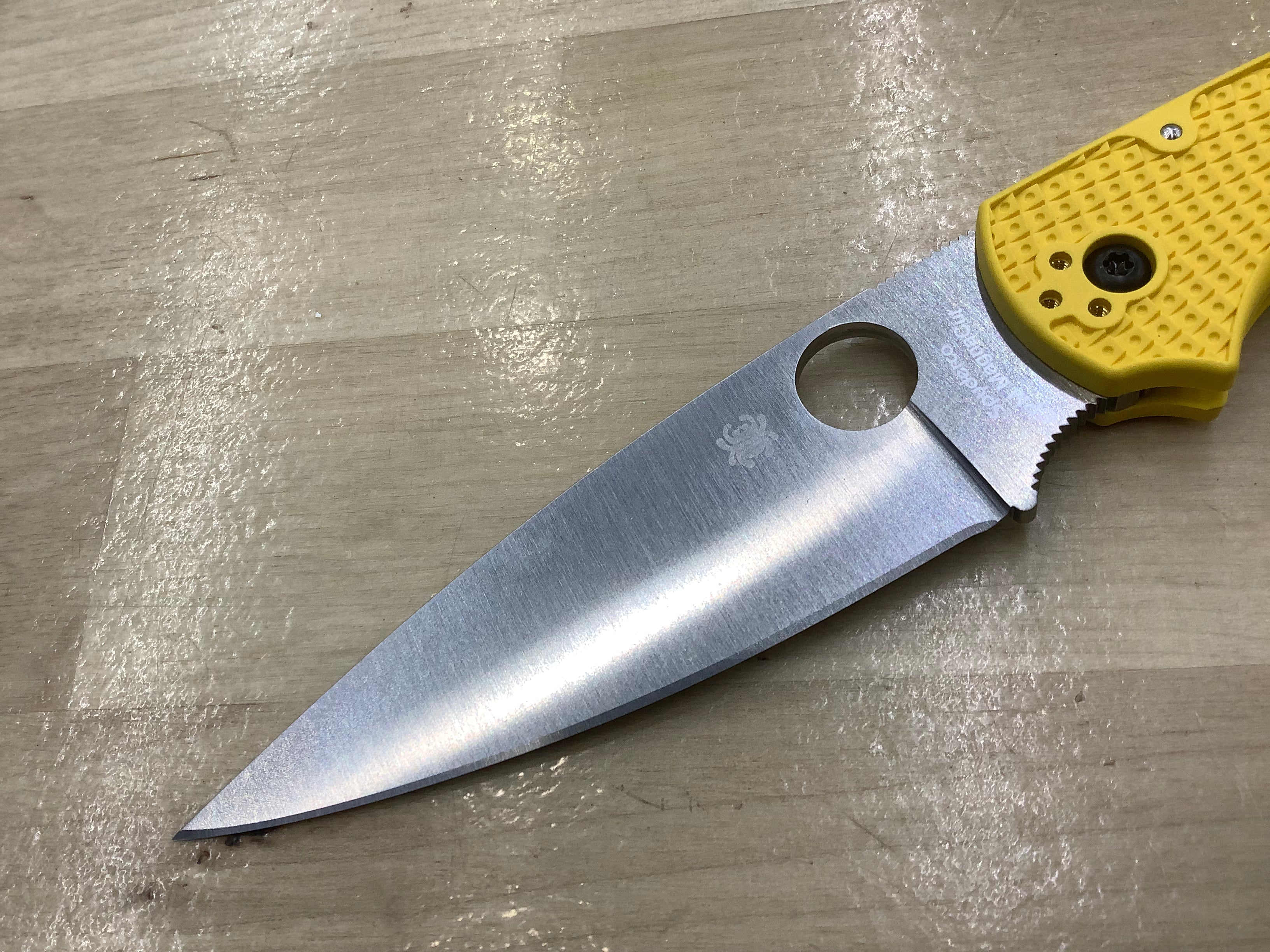 Spyderco Native Chief Lightweight in CPM MagnaCut Lockback with Yellow FRN