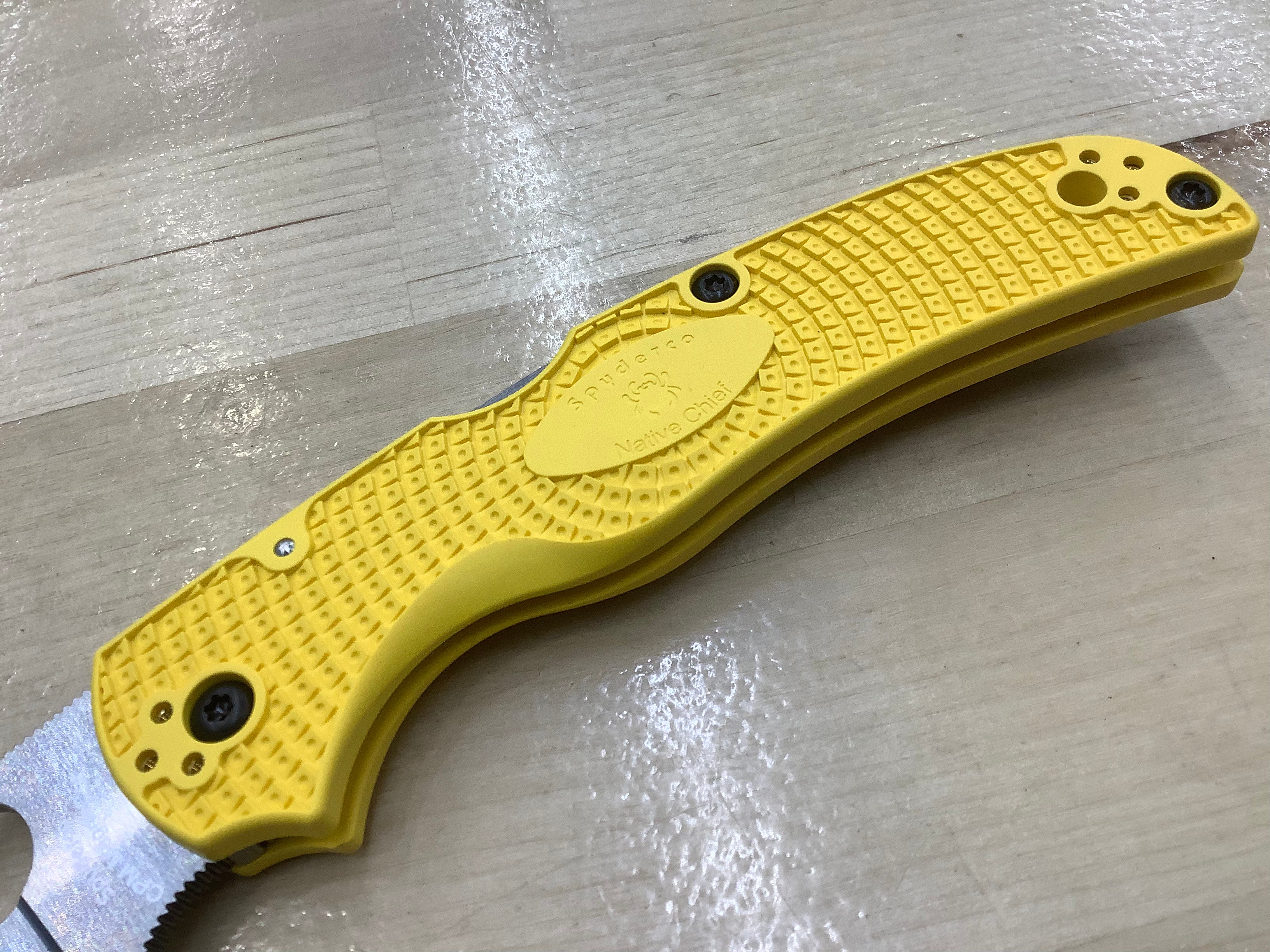 Spyderco Native Chief Lightweight in CPM MagnaCut Lockback with Yellow FRN