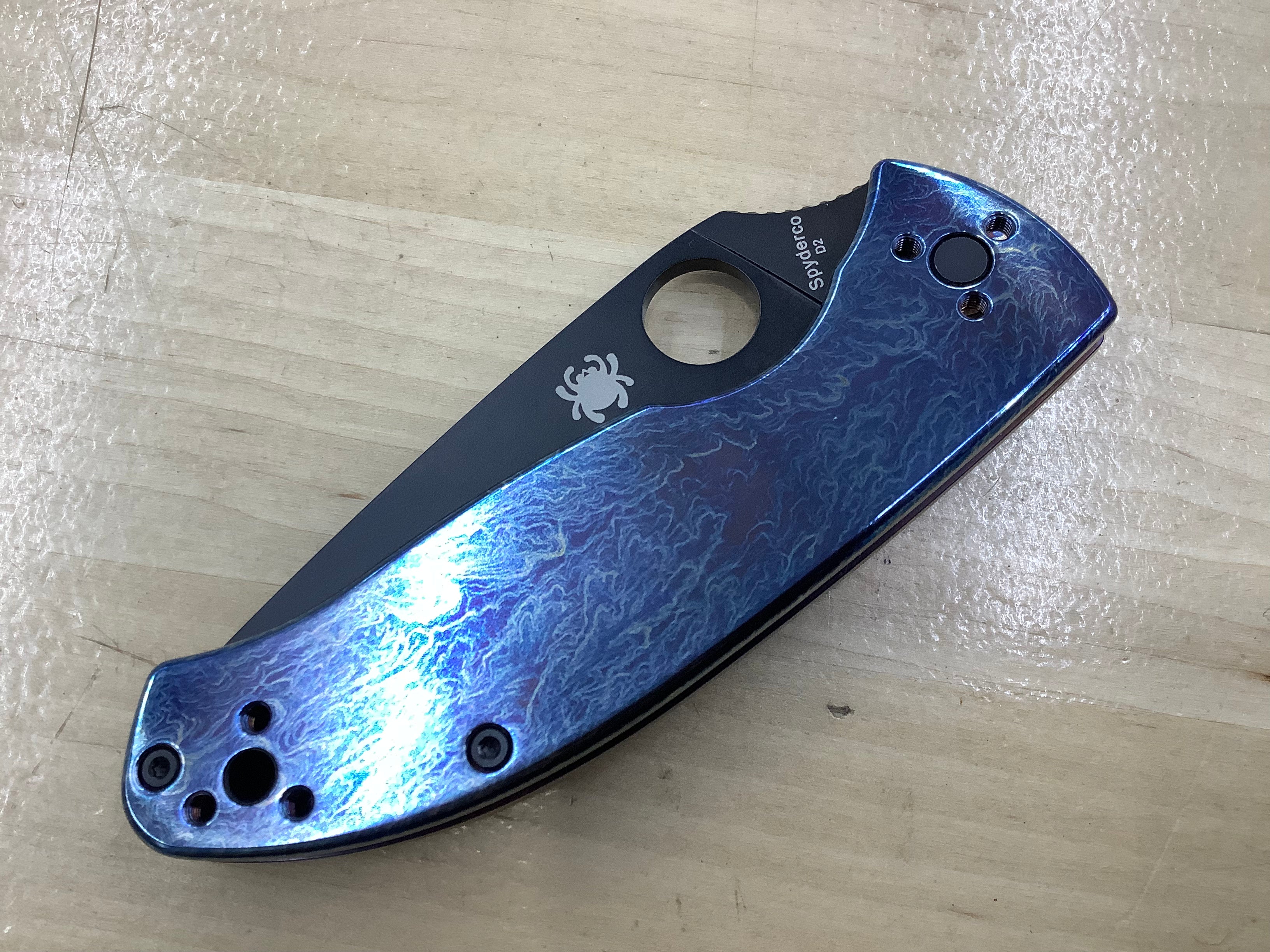 Spyderco Tenacious Titanium Dissary - Black D2 Blade - C122TIBLBKD2P