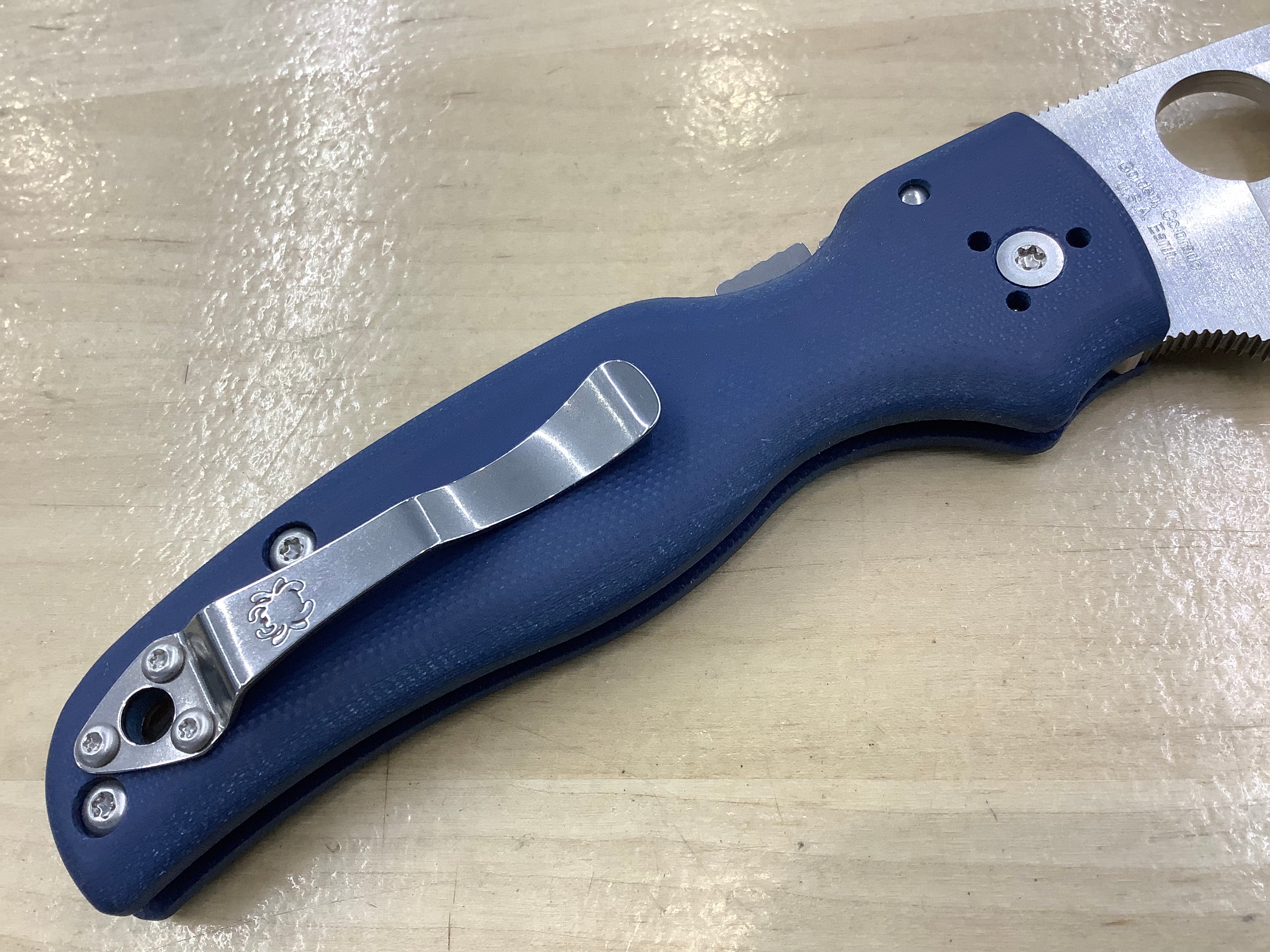 Spyderco Shaman Cobalt - CPM SPY 27 steel and Blue G-10