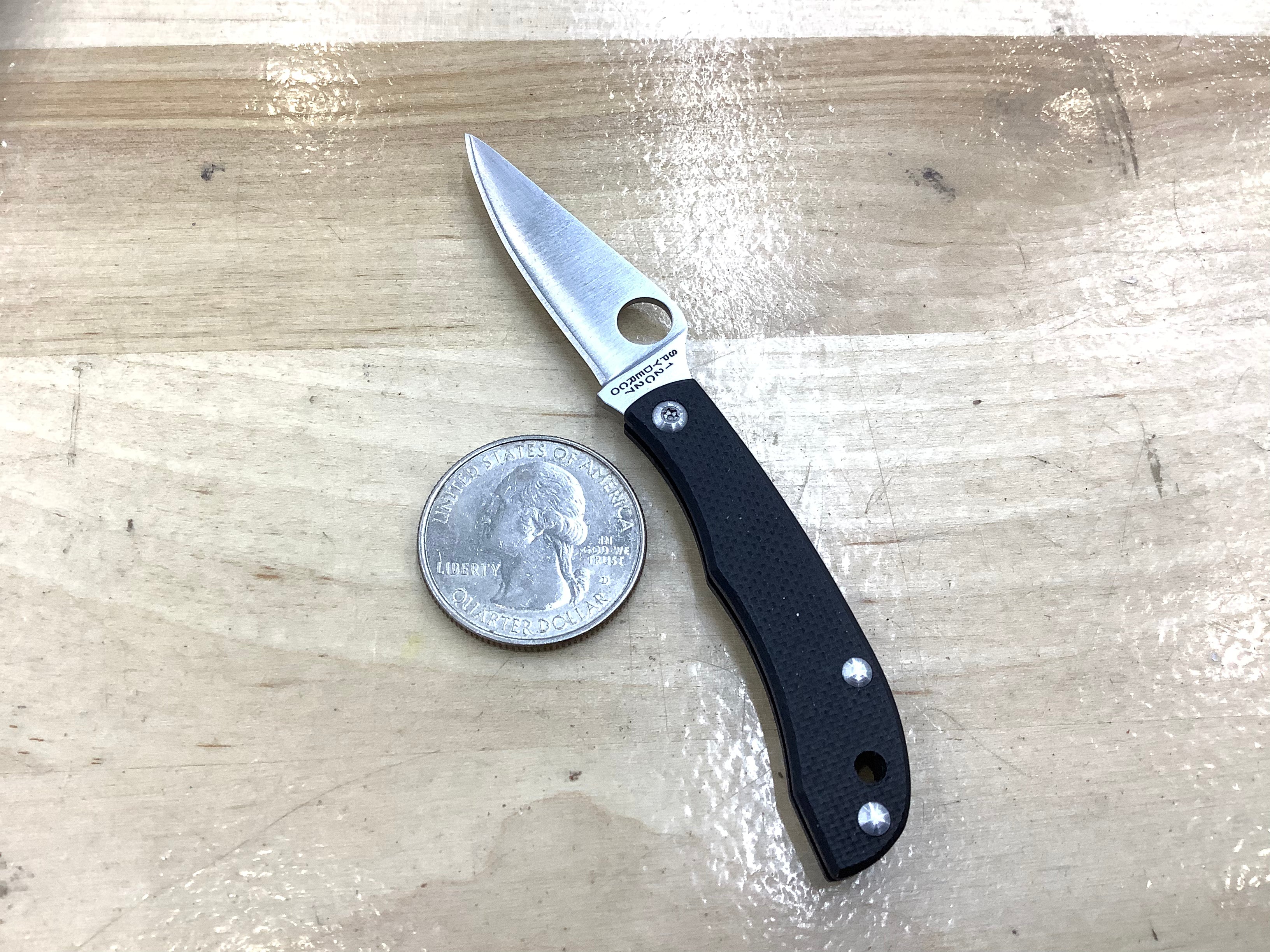 Spyderco HoneyBee BK G10