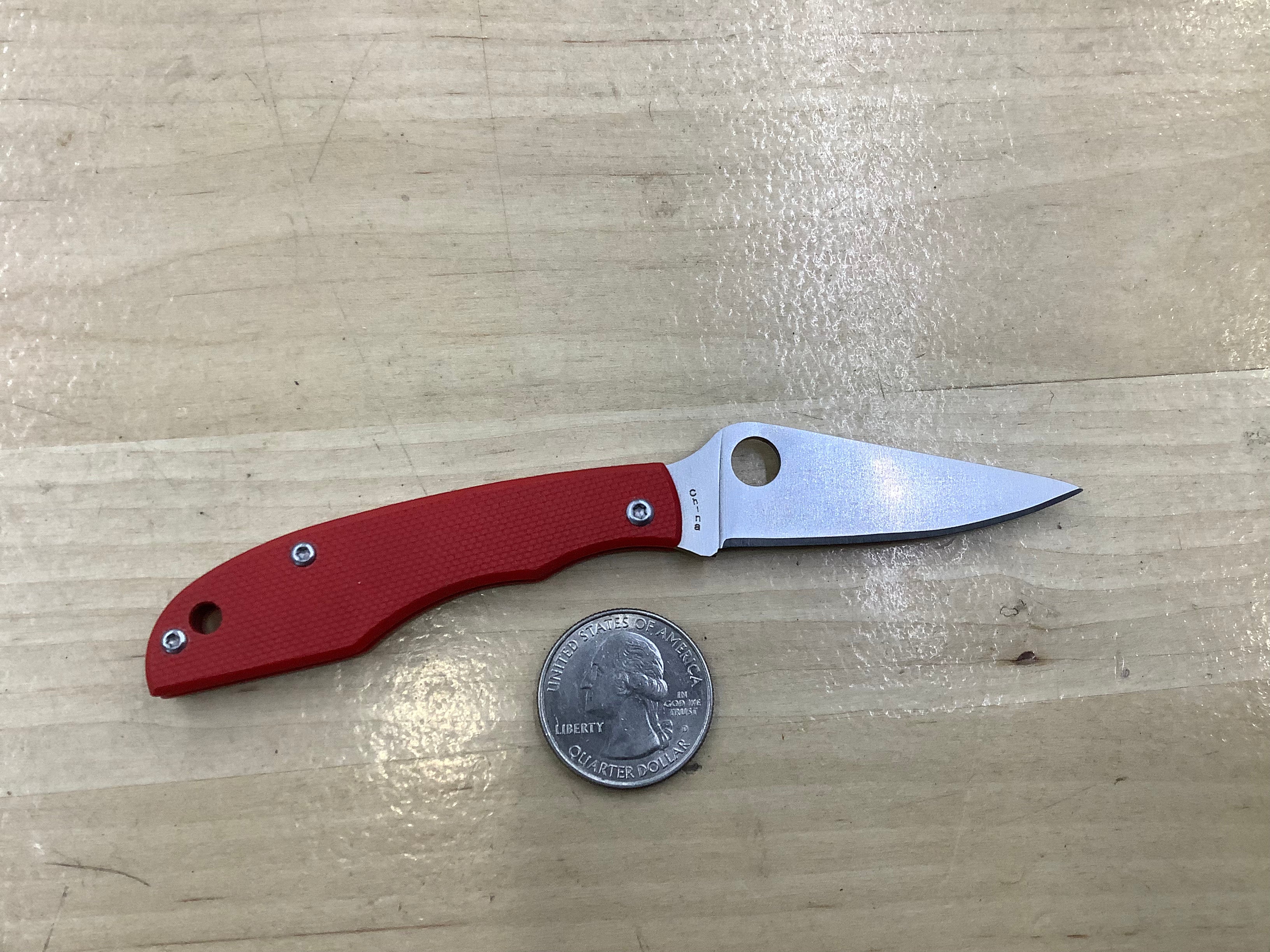 Spyderco Grasshopper Slip Joint Knife Red G-10 (2" Satin 12c27)