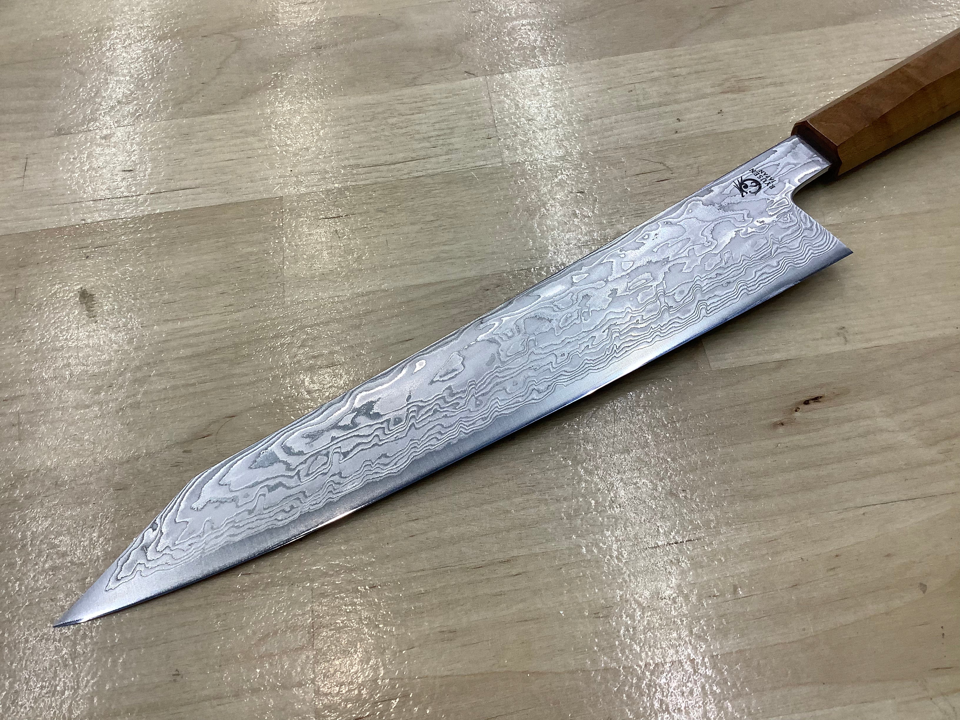 Ryusen Fukakuryu Gyuto FK-301 240mm