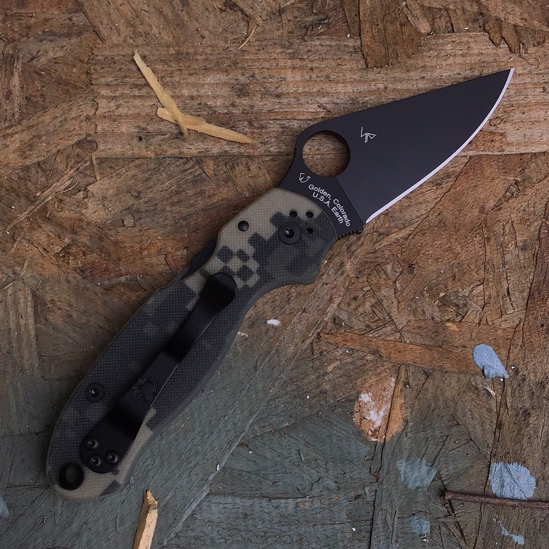 Spyderco Para 3 Compression Lock Knife Digi Camo G-10 (3" Black) C223GPCMOBK