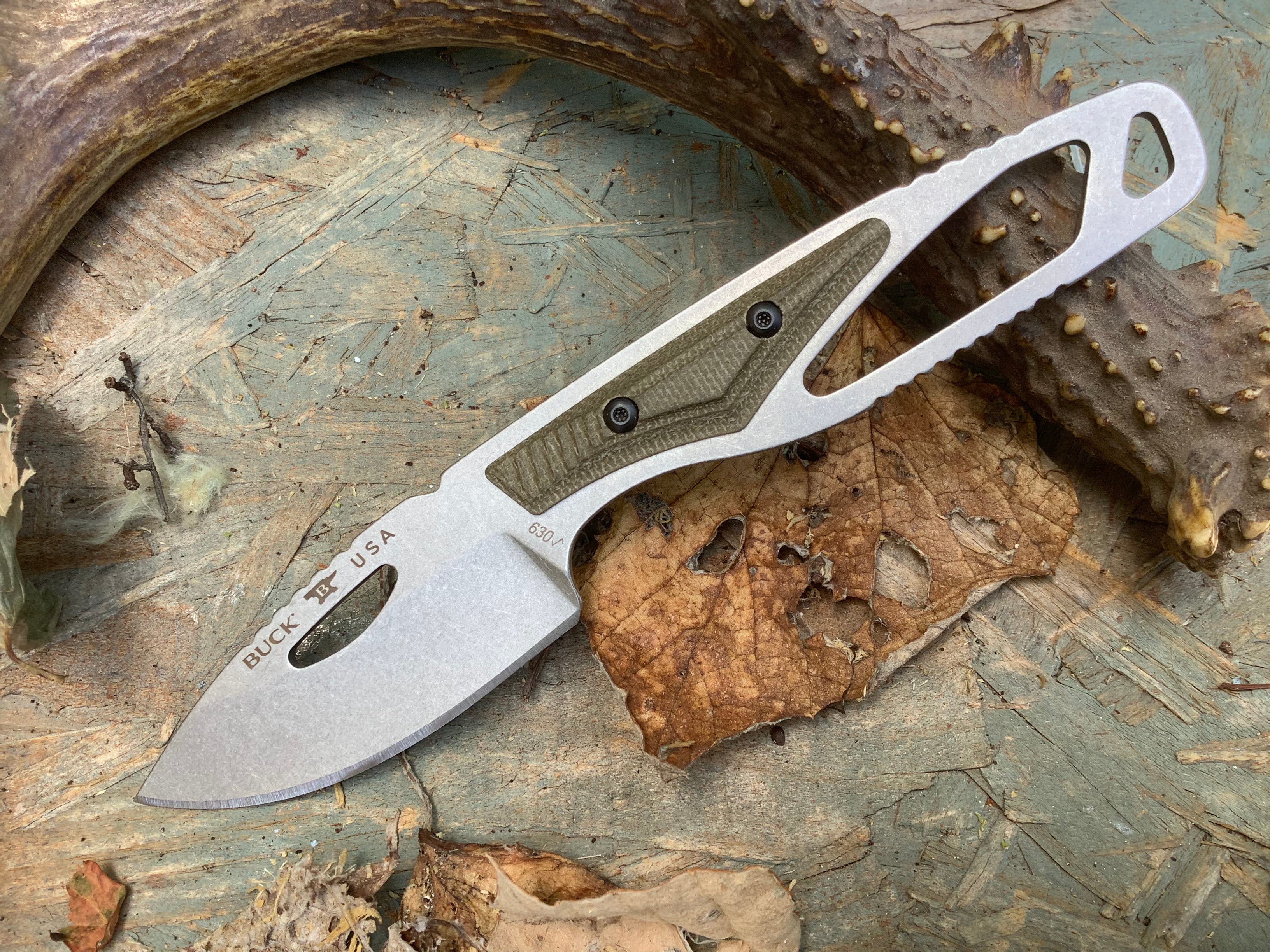 Couteau à peau Buck PakLite 2.0 PRO CPM S35VN et Micarta 