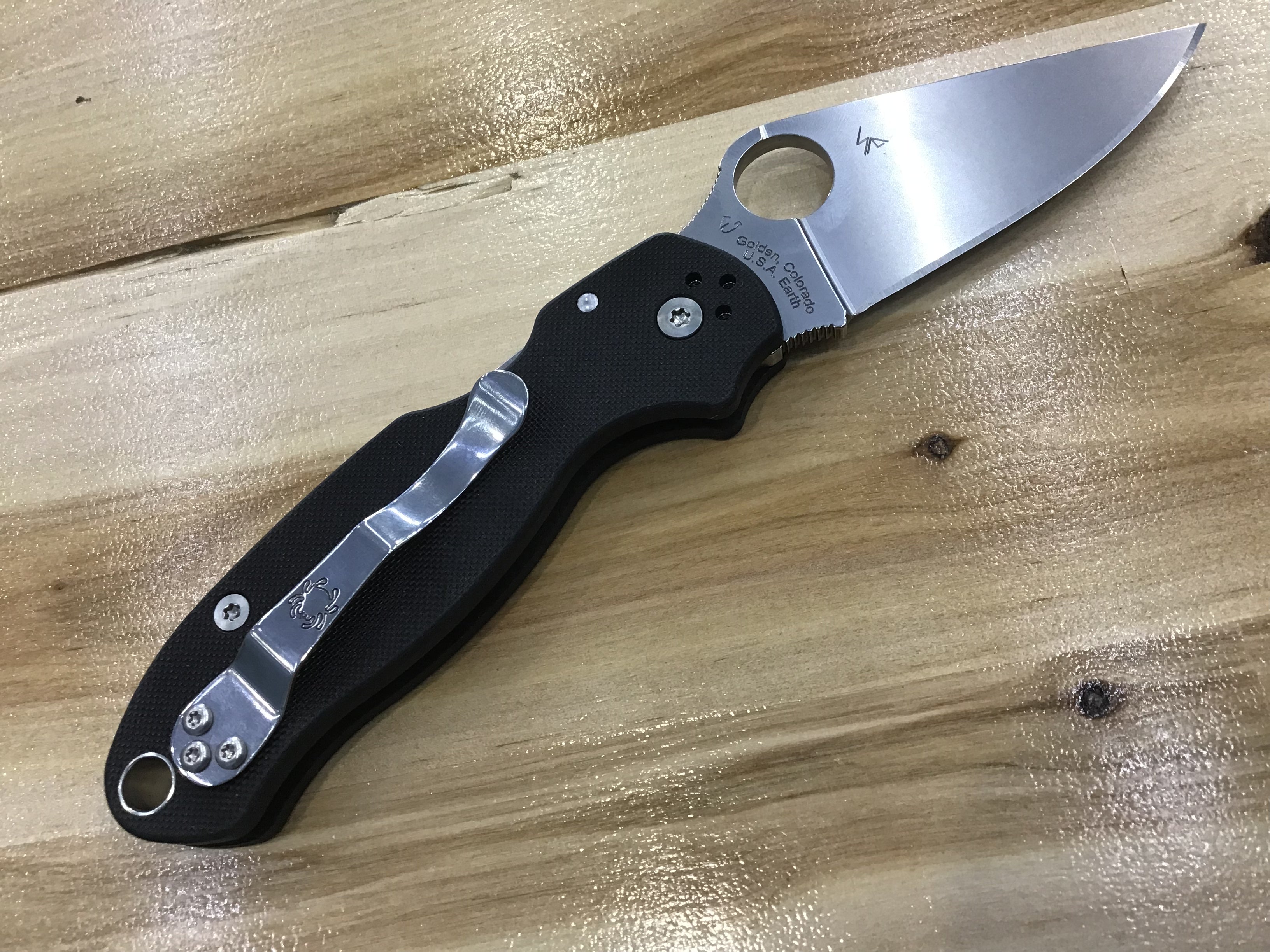 Spyderco Para 3 With Black G10 in CPM S45VN steel & Compression Lock