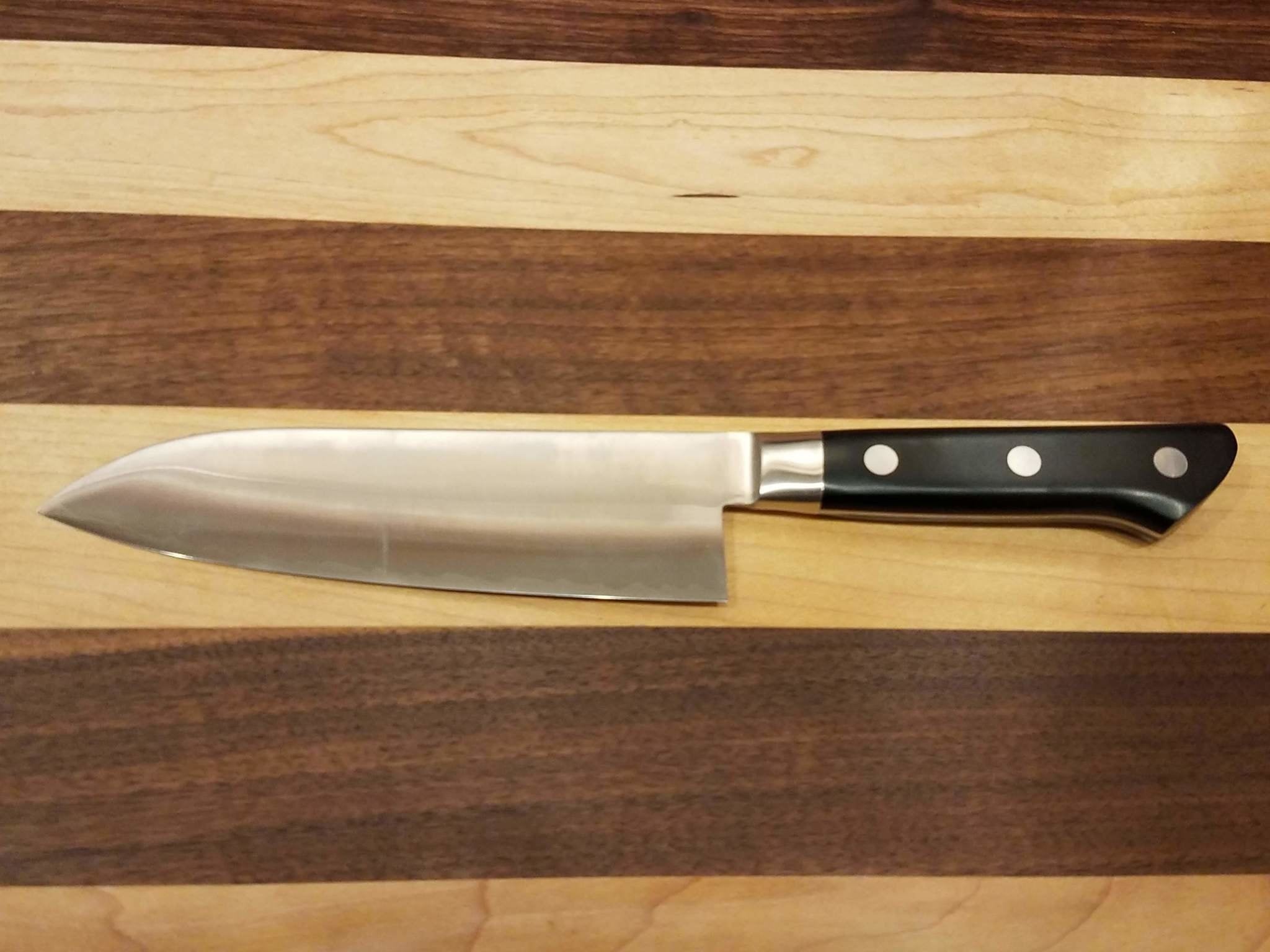 Tojiro F-517 Santoku Kitchen Knife