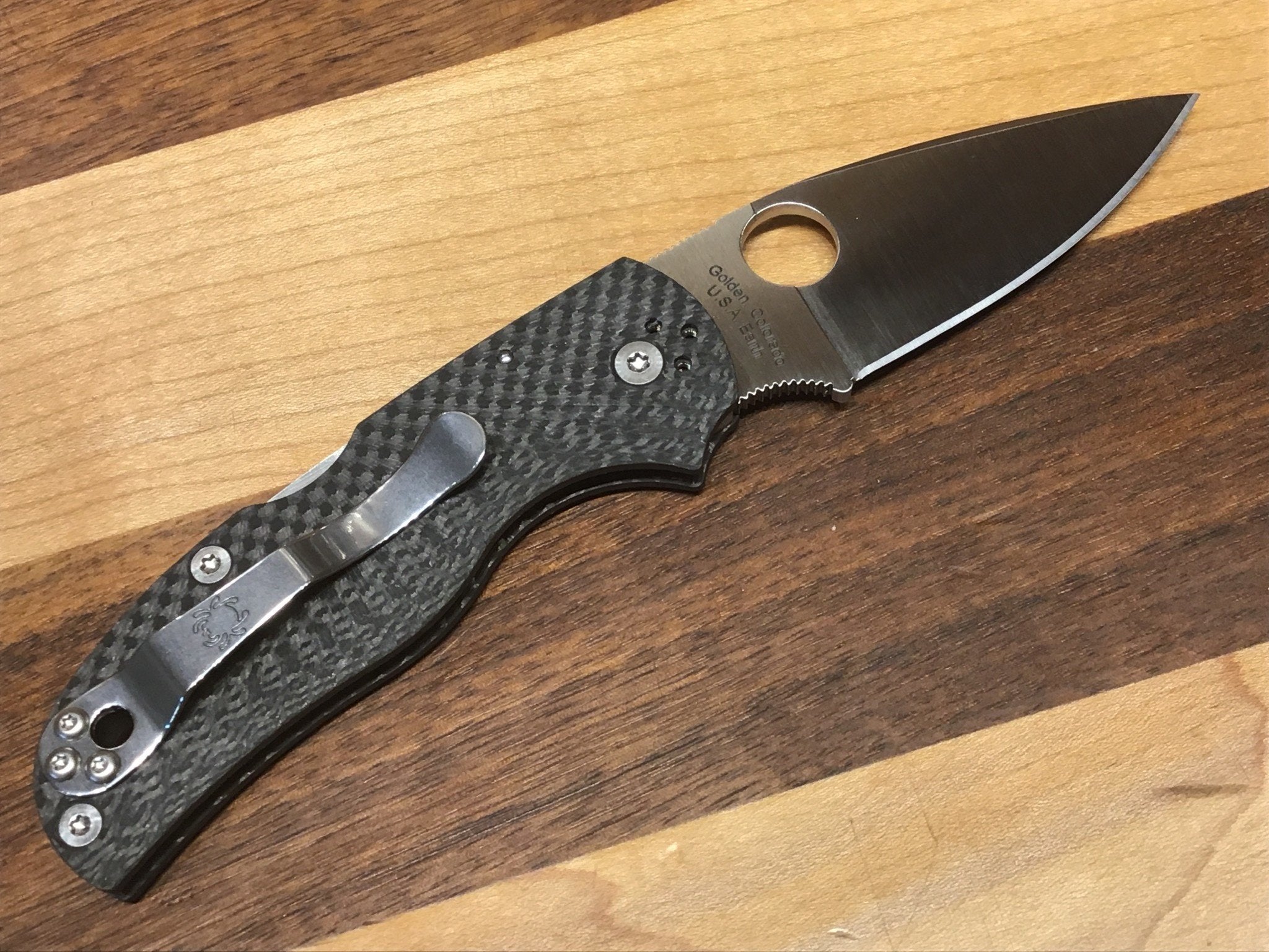 Spyderco Native 5 en fibra de carbono y CPMS90V