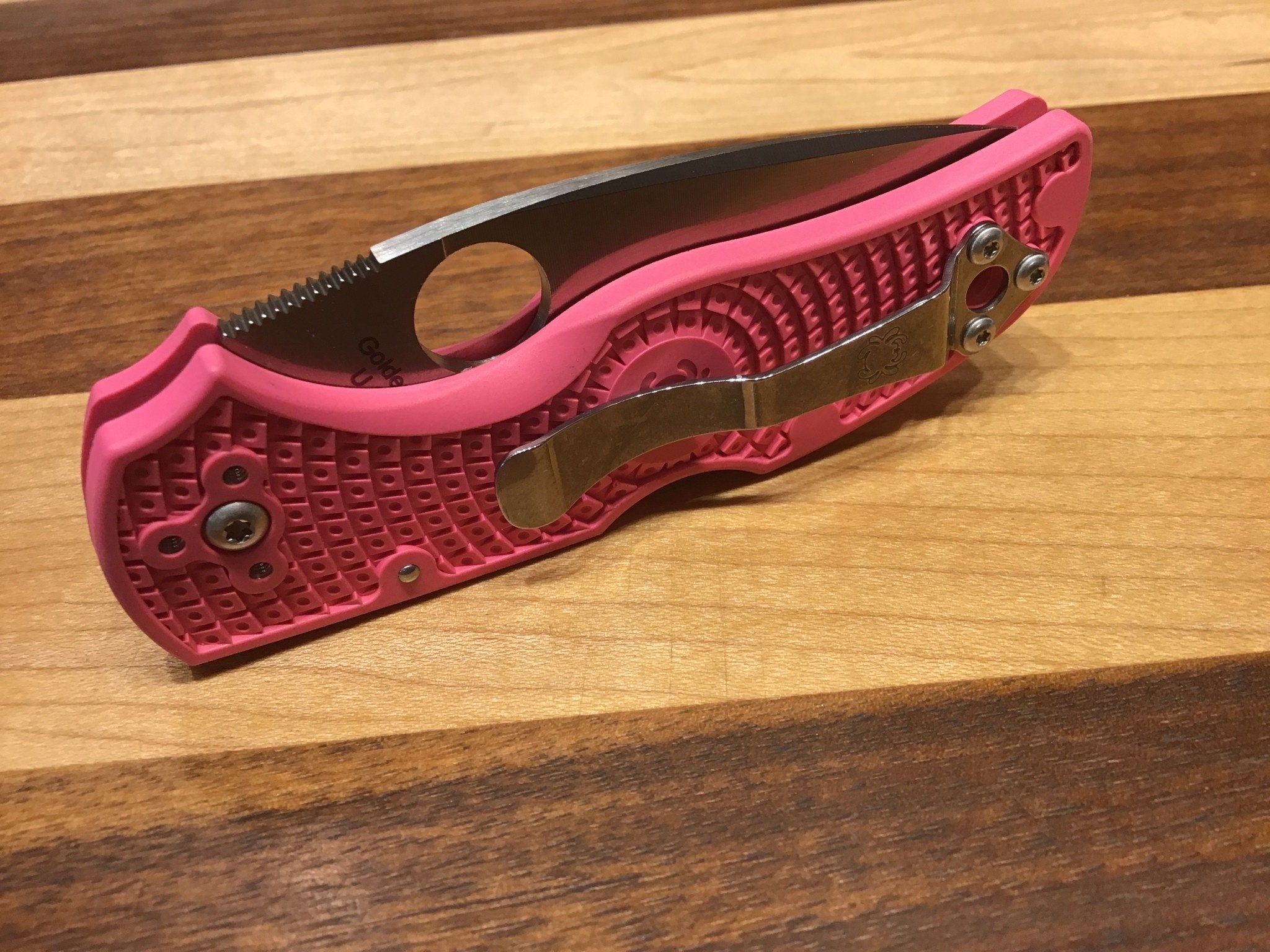 Spyderco Native 5 en rosa FRN y CPM S30V